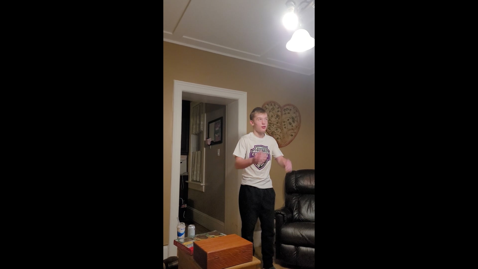 Watch PurpleShift athlete's Vertical Jump: 17.64 inches