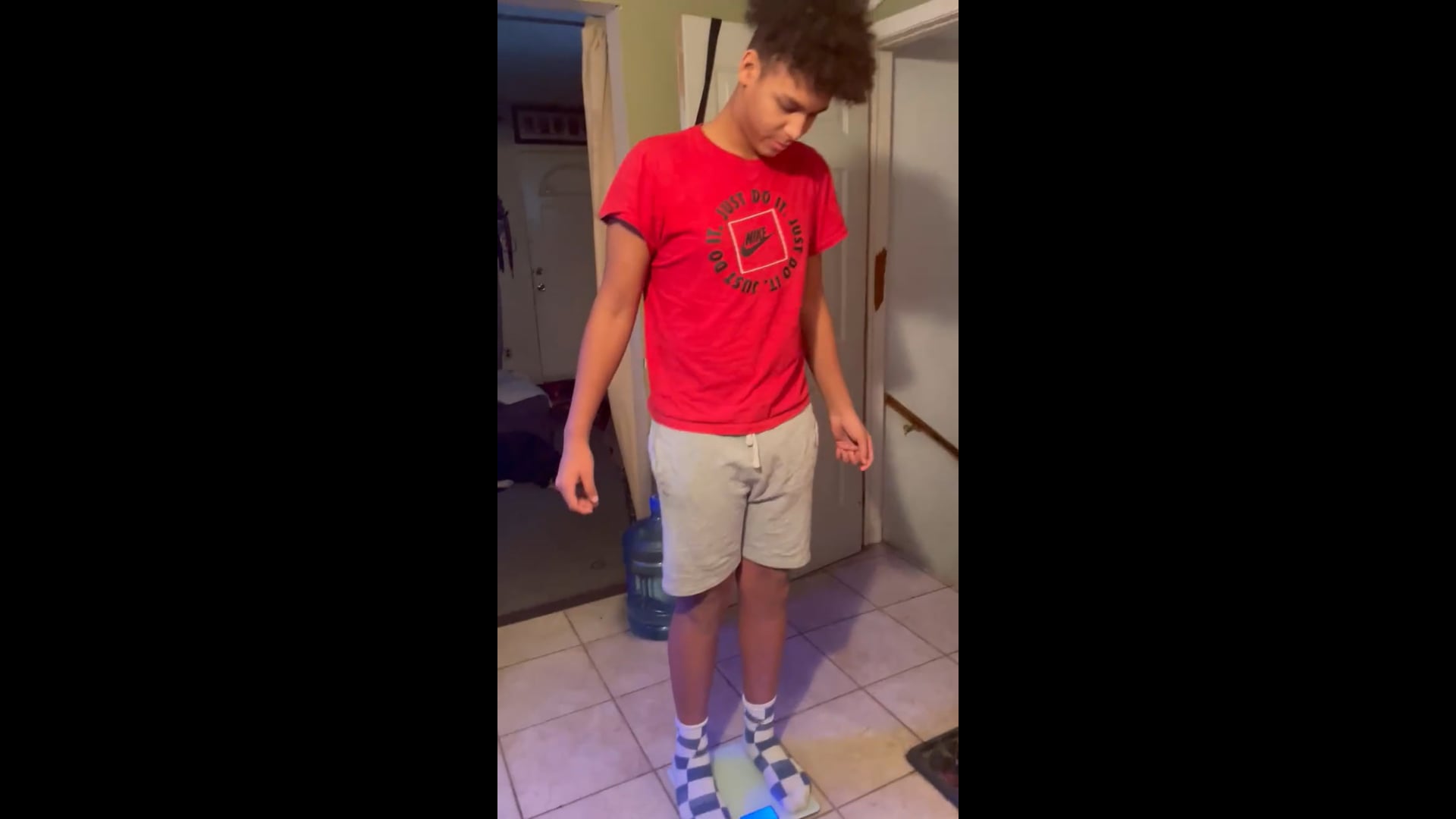 Watch marlo griffiths's Weight: 195.6 pounds
