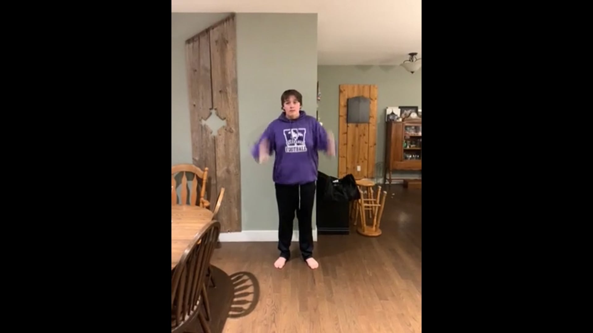 Watch zach paton's Vertical Jump: 16.54 inches