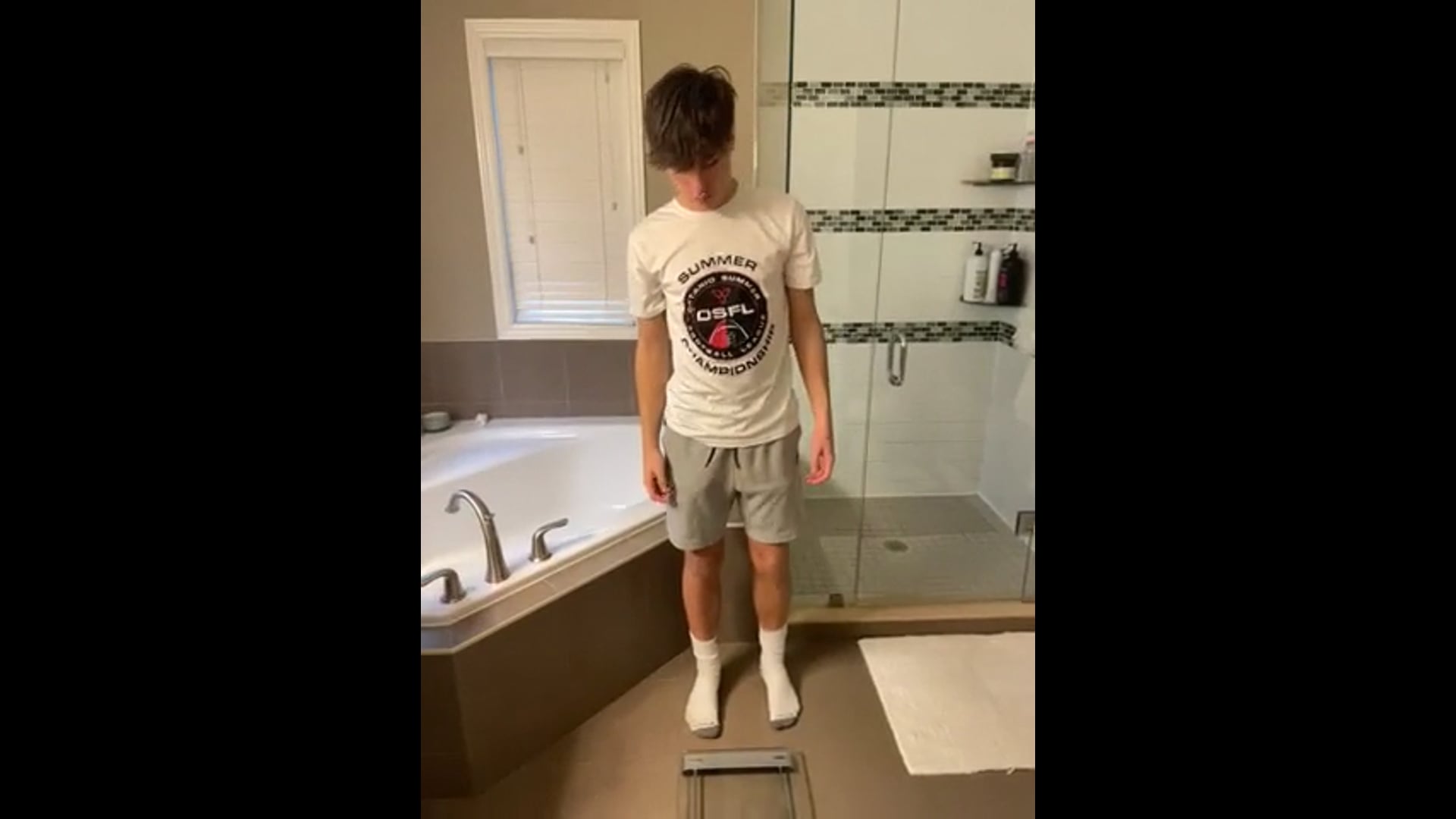 Watch liam sweeney's Weight: 152.6 pounds