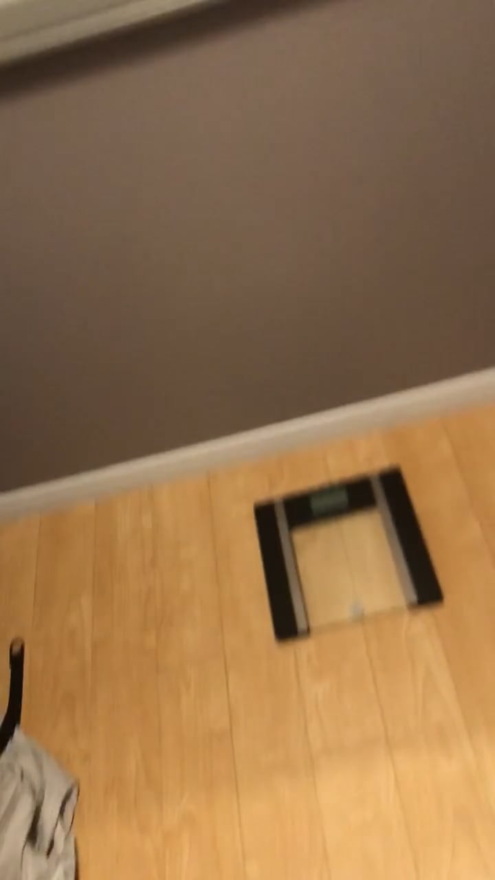 Watch ruari nolan's Weight: 162 pounds