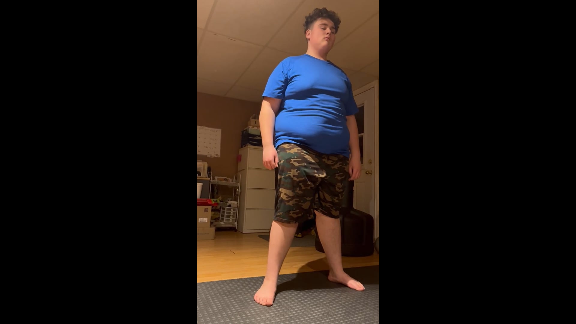 Watch sabastian bellefeuille's Vertical Jump: 6.16 inches