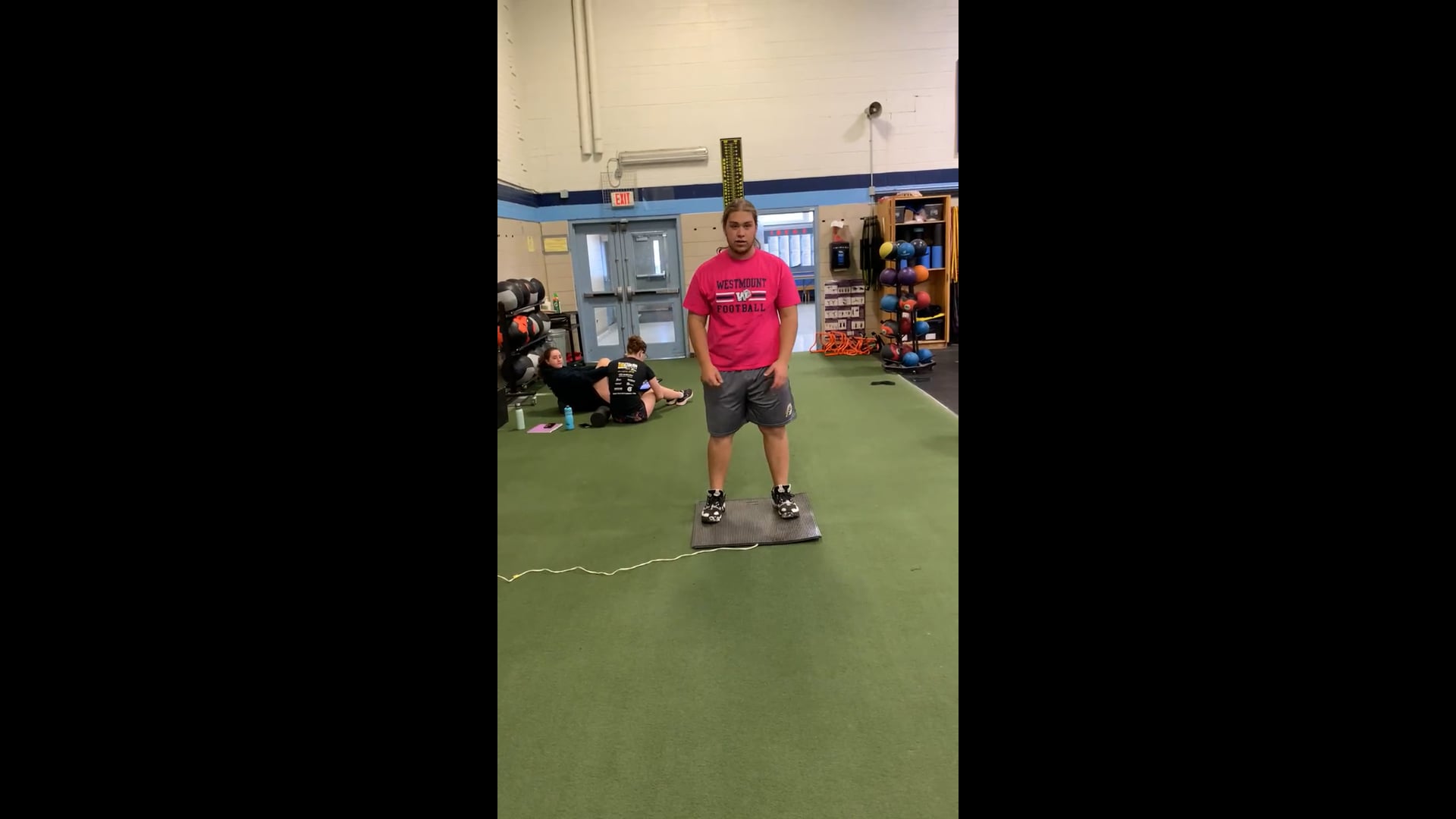 Watch adam woods's Vertical Jump: 17.64 inches