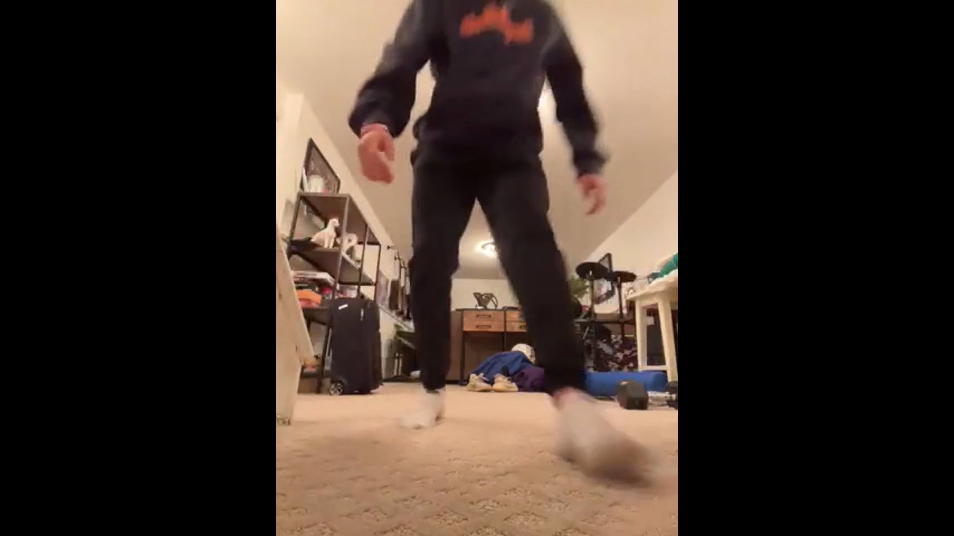 Watch hudson young's Vertical Jump: 18.59 inches