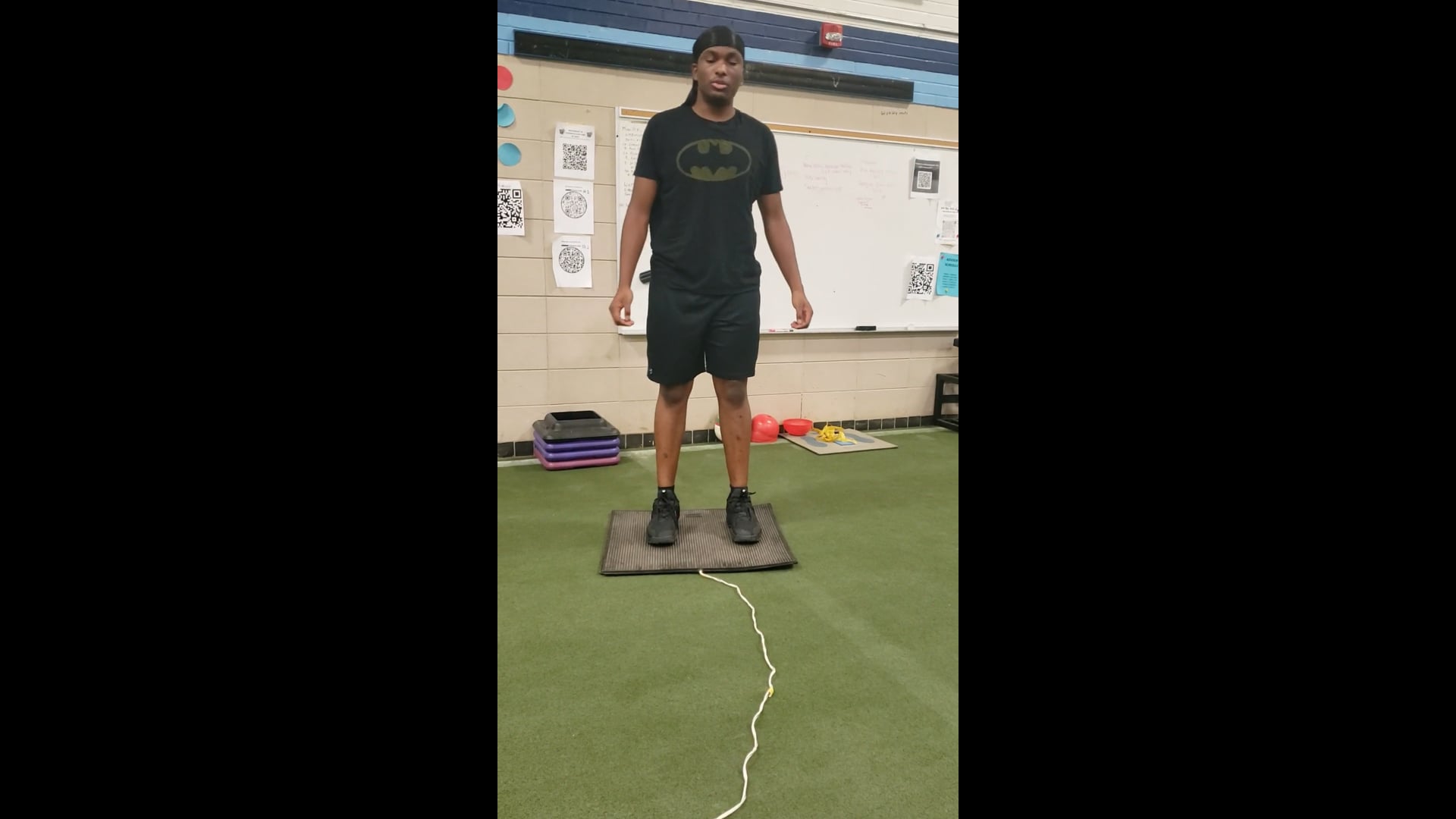 Watch keenan cornelius's Vertical Jump: 19.75 inches