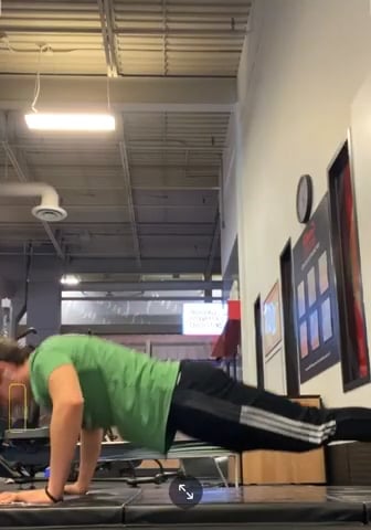 Watch ruari nolan's Push Ups: 52 push ups