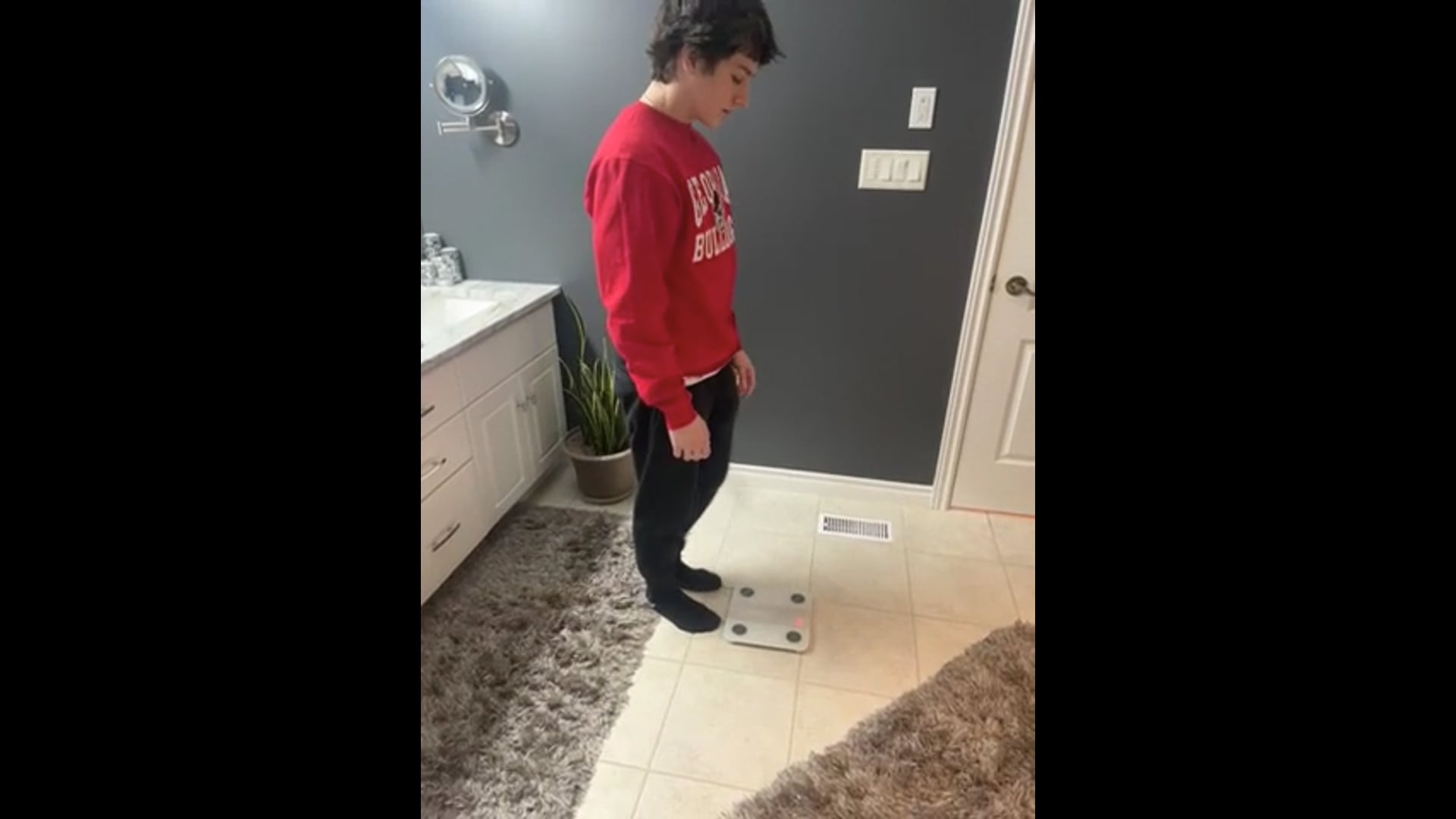 Watch clay taylor's Weight: 149.8 pounds