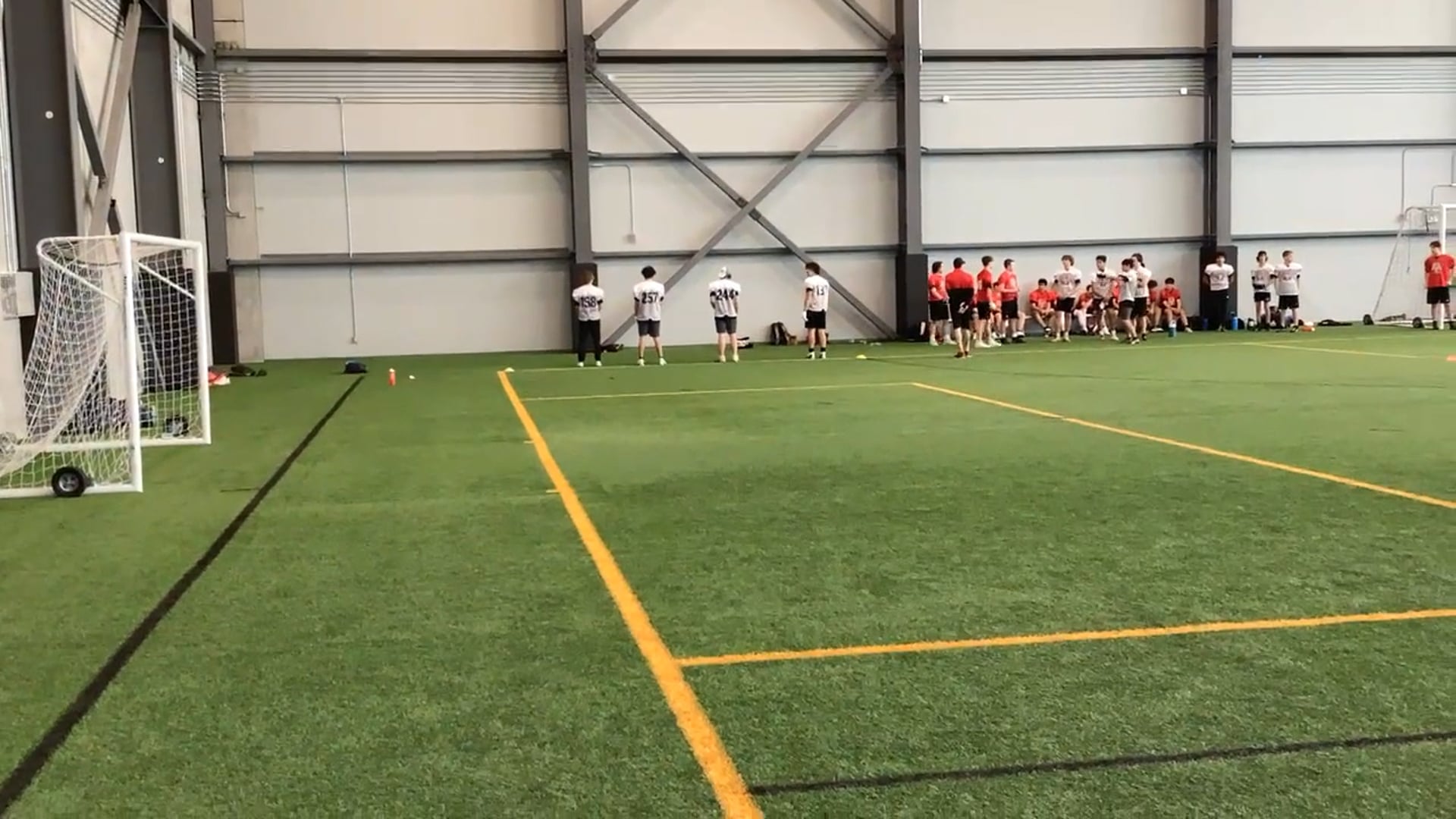 Watch mateo lopetrone's 40 Yard Dash: 5.37 seconds