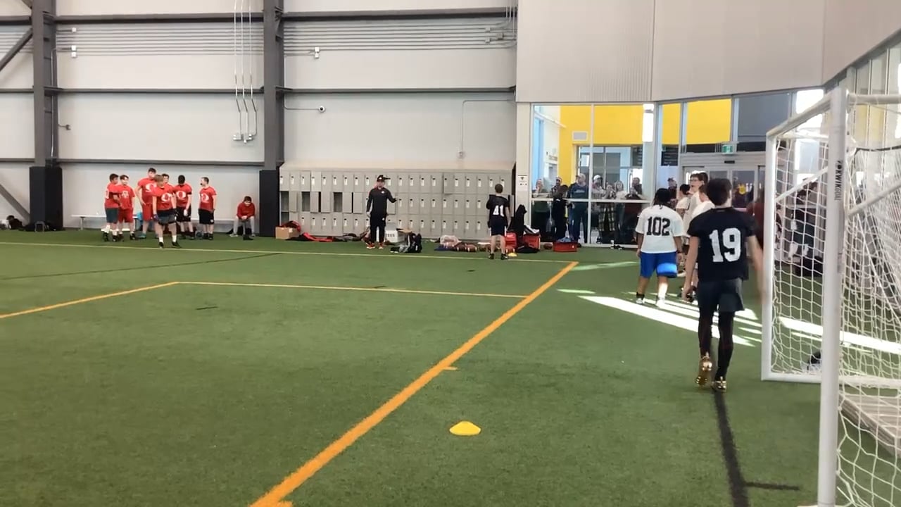 Watch tyler hedges's 40 Yard Dash: 7.84 seconds