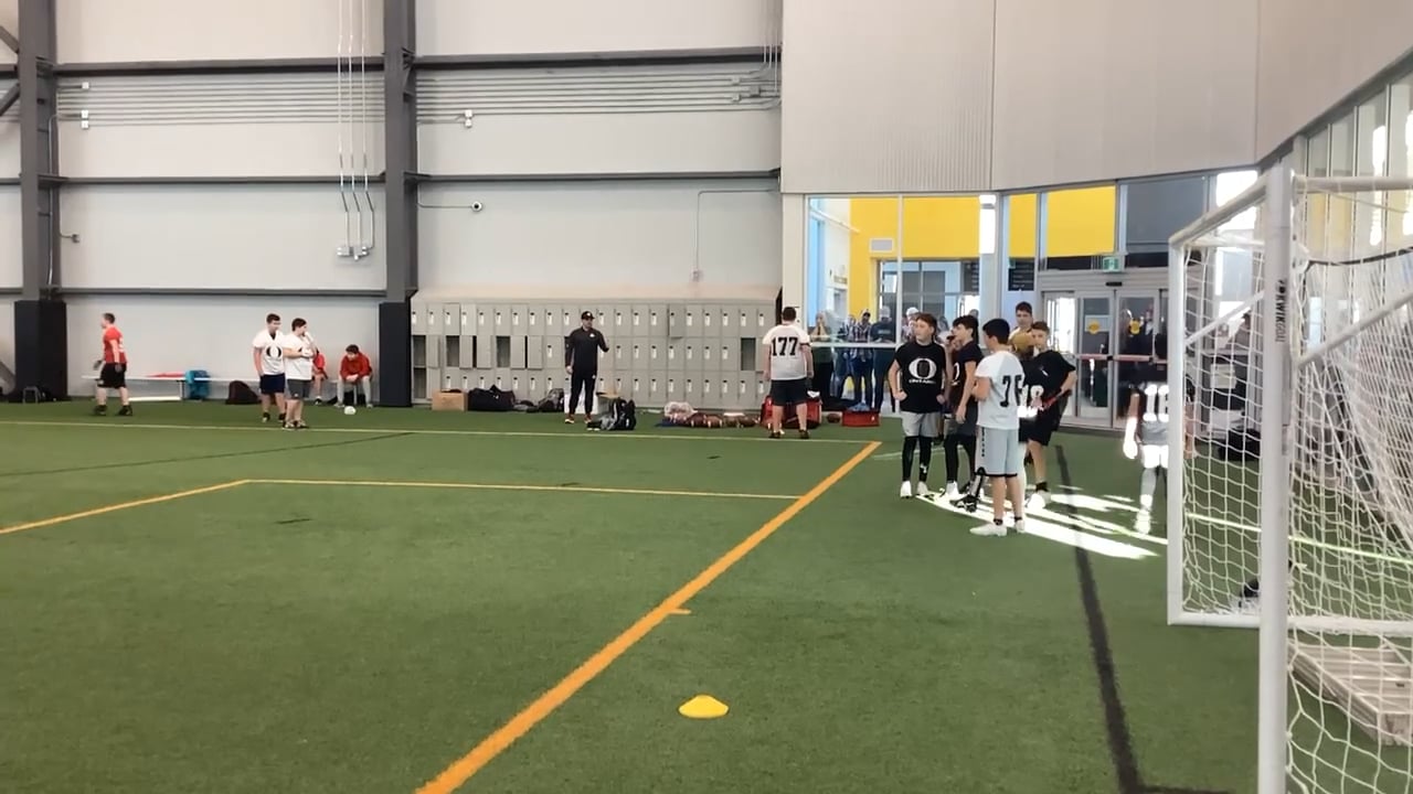 Watch colton hickey's 40 Yard Dash: 8.44 seconds