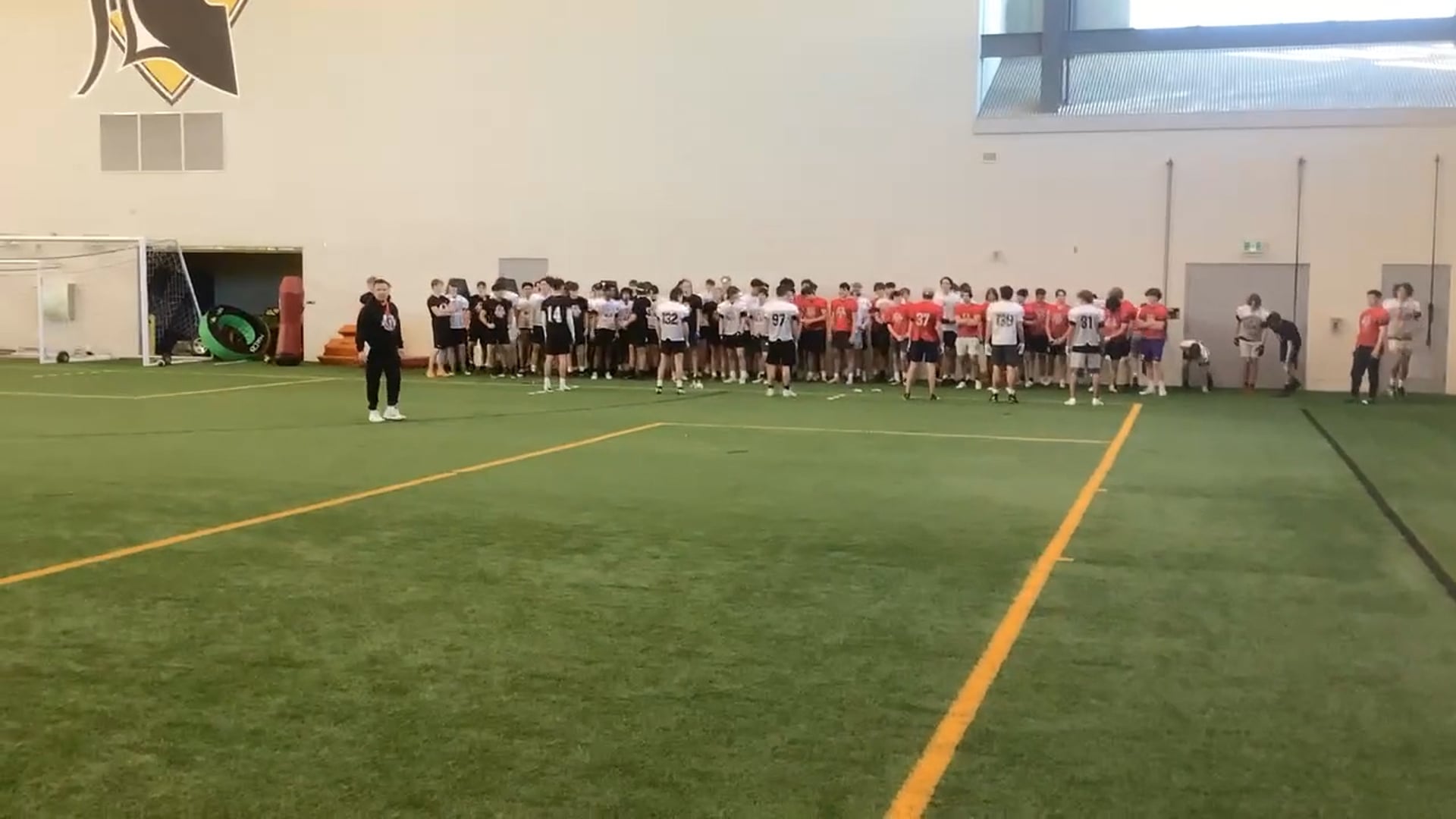 Watch aiden vanesch's 40 Yard Dash: 5.21 seconds