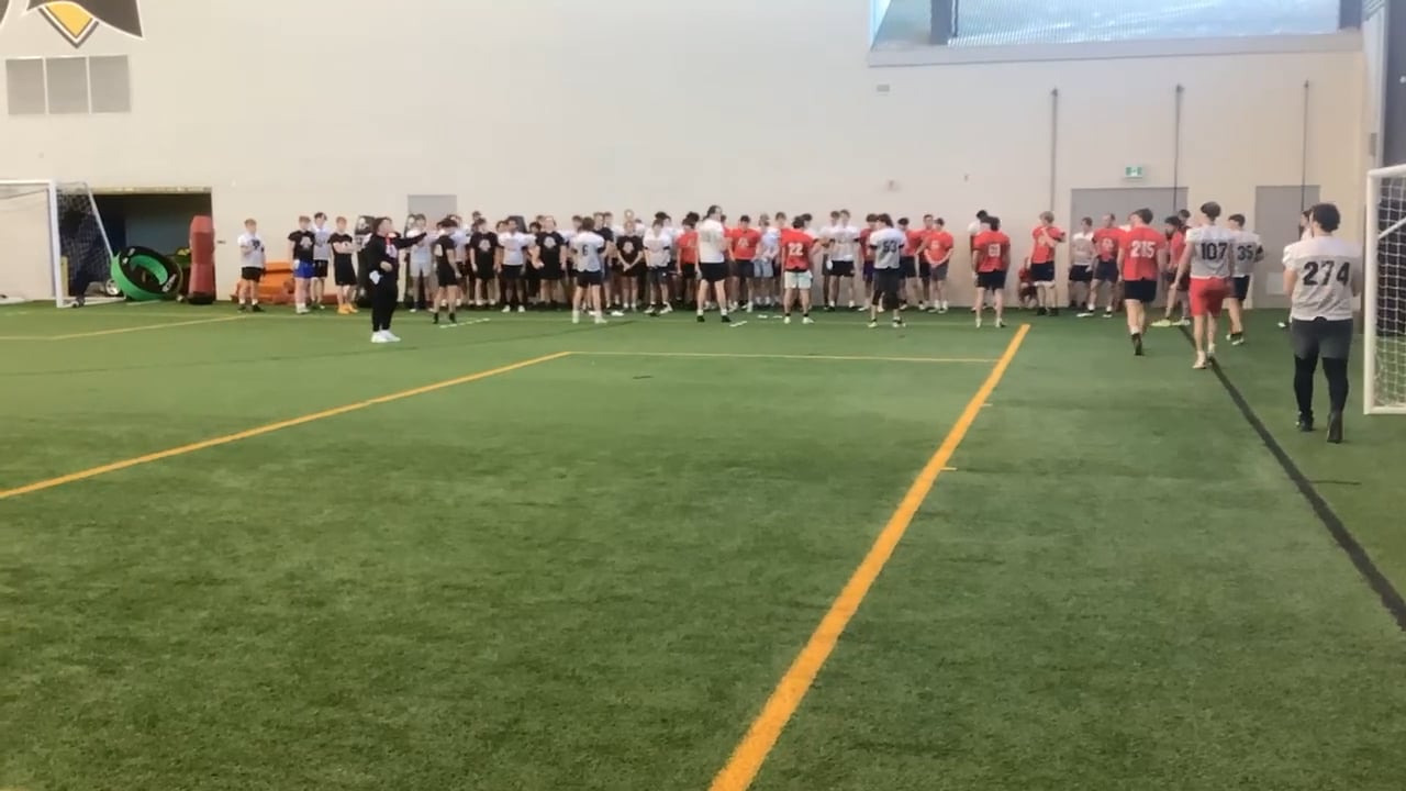 Watch ryan tharby's 40 Yard Dash: 5.53 seconds