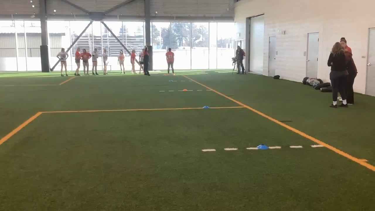 Watch shelby hubert's 40 Yard Dash: 5.94 seconds