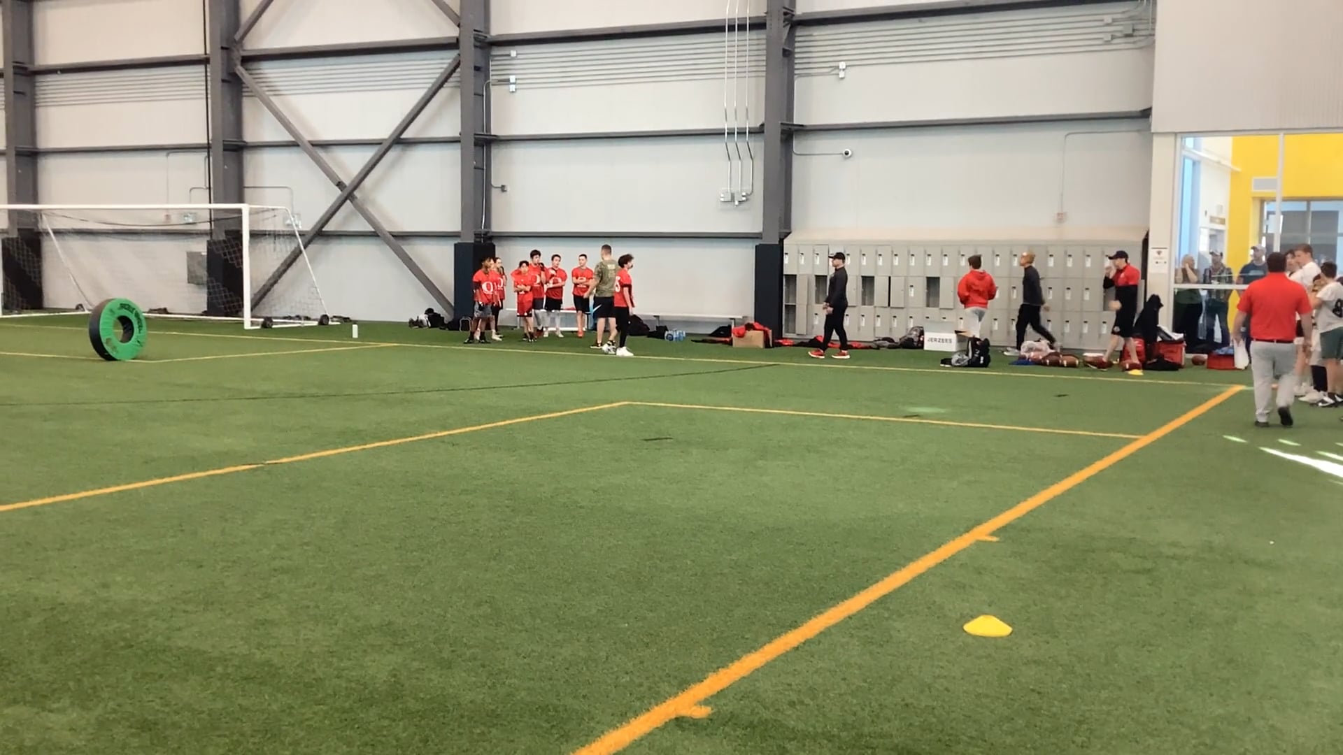 Watch cruz vonic's 40 Yard Dash: 6.2 seconds