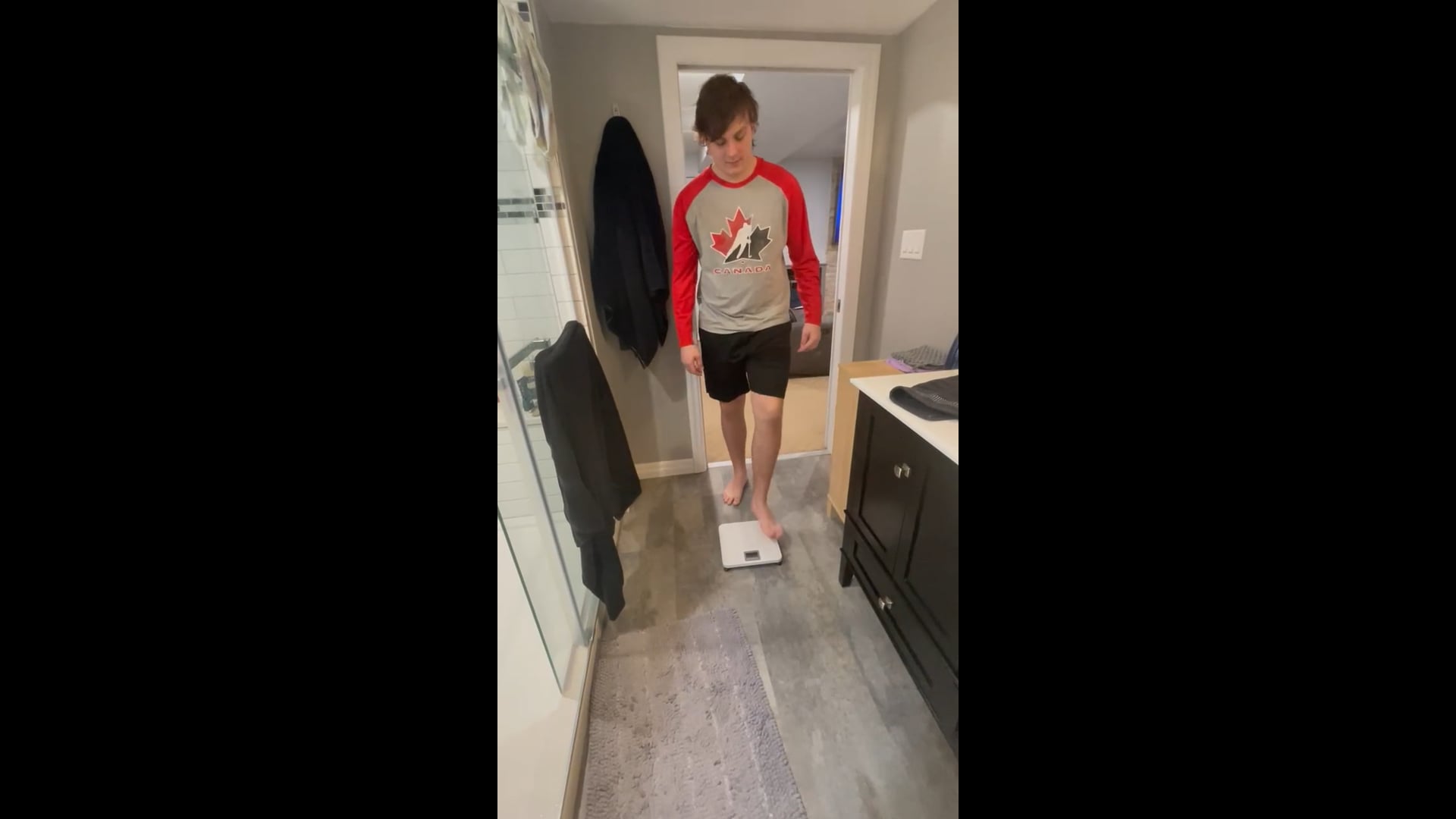 Watch jacob shannon's Weight: 223 pounds