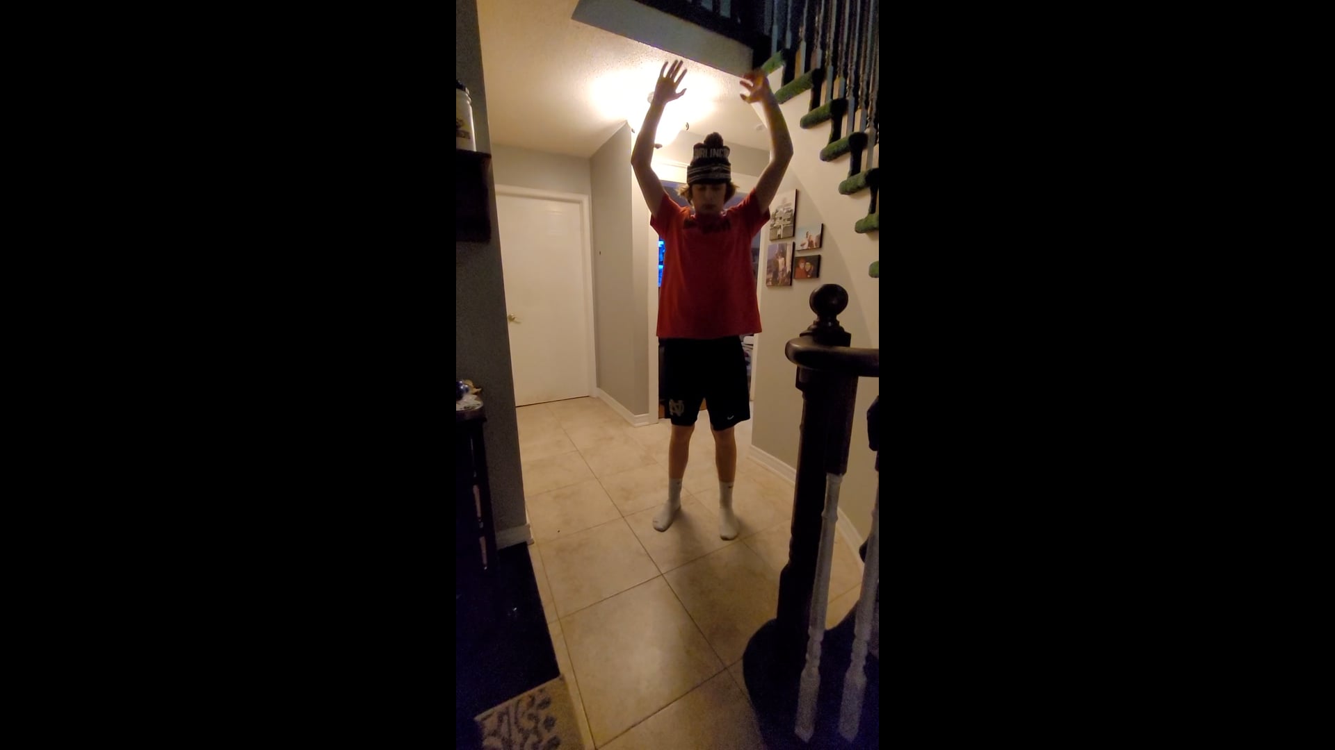 Watch cole scott's Vertical Jump: 19.97 inches