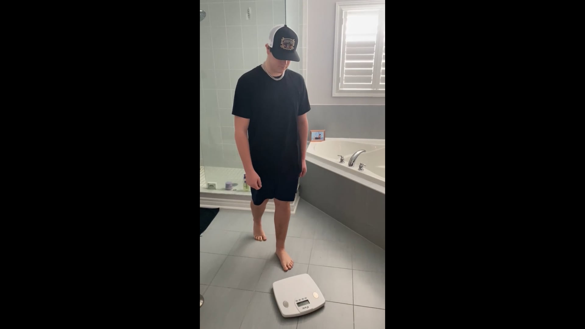 Watch PurpleShift athlete's Weight: 173.8 pounds