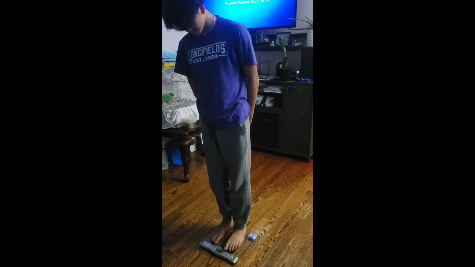 Watch tyson vong's Weight: 125.6 pounds