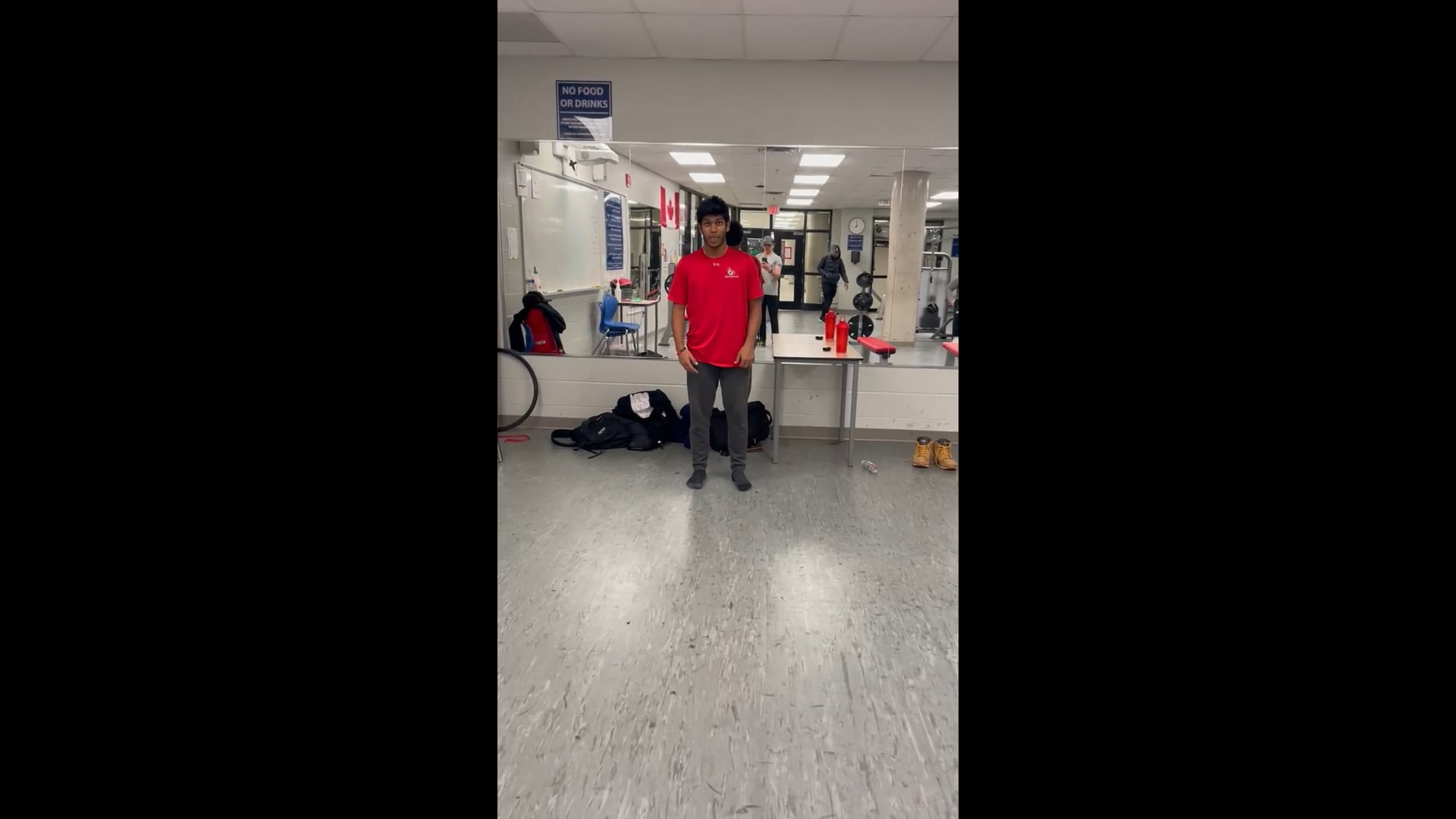 Watch arunkumar  udayakumar's Vertical Jump: 21.67 inches