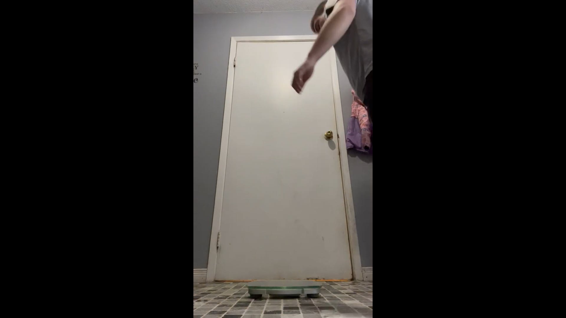 Watch PurpleShift athlete's Weight: 215.8 pounds