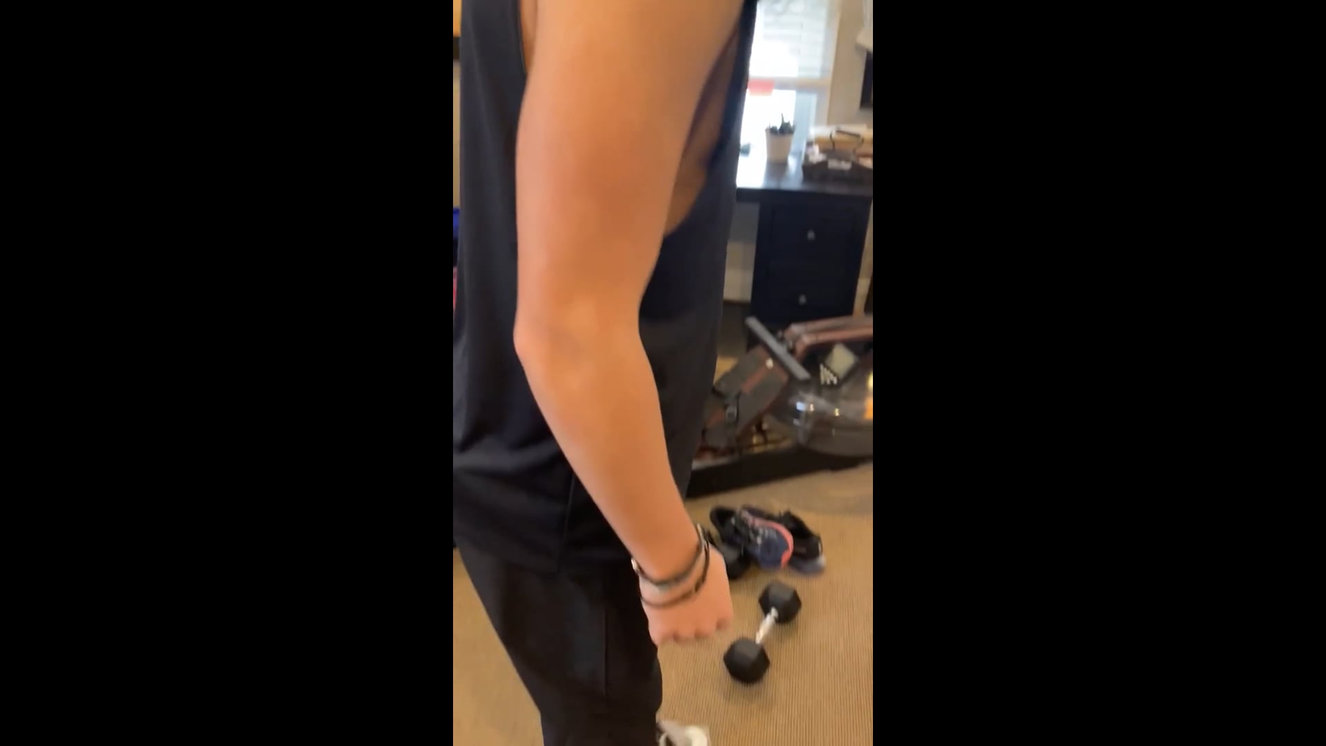 Watch PurpleShift athlete's Weight: 166.2 pounds