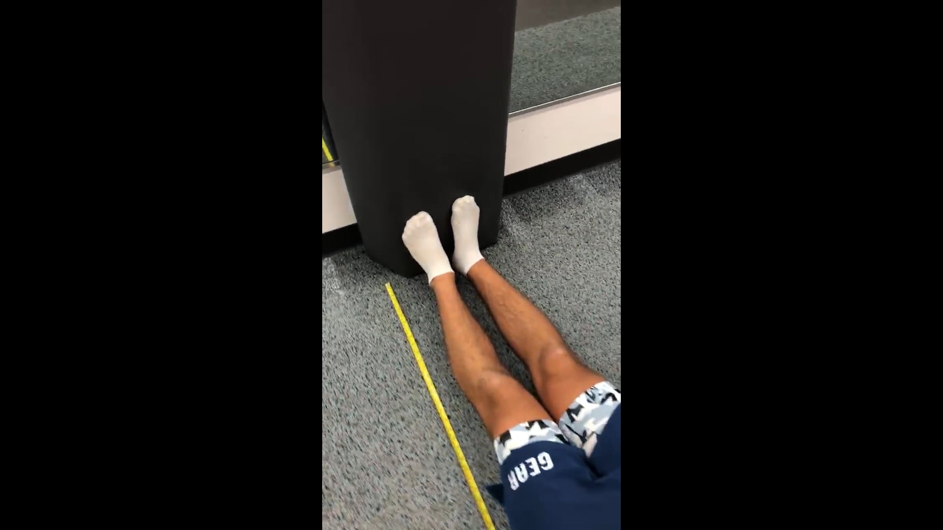 Watch giulian  defilippis's Height: 71 inches