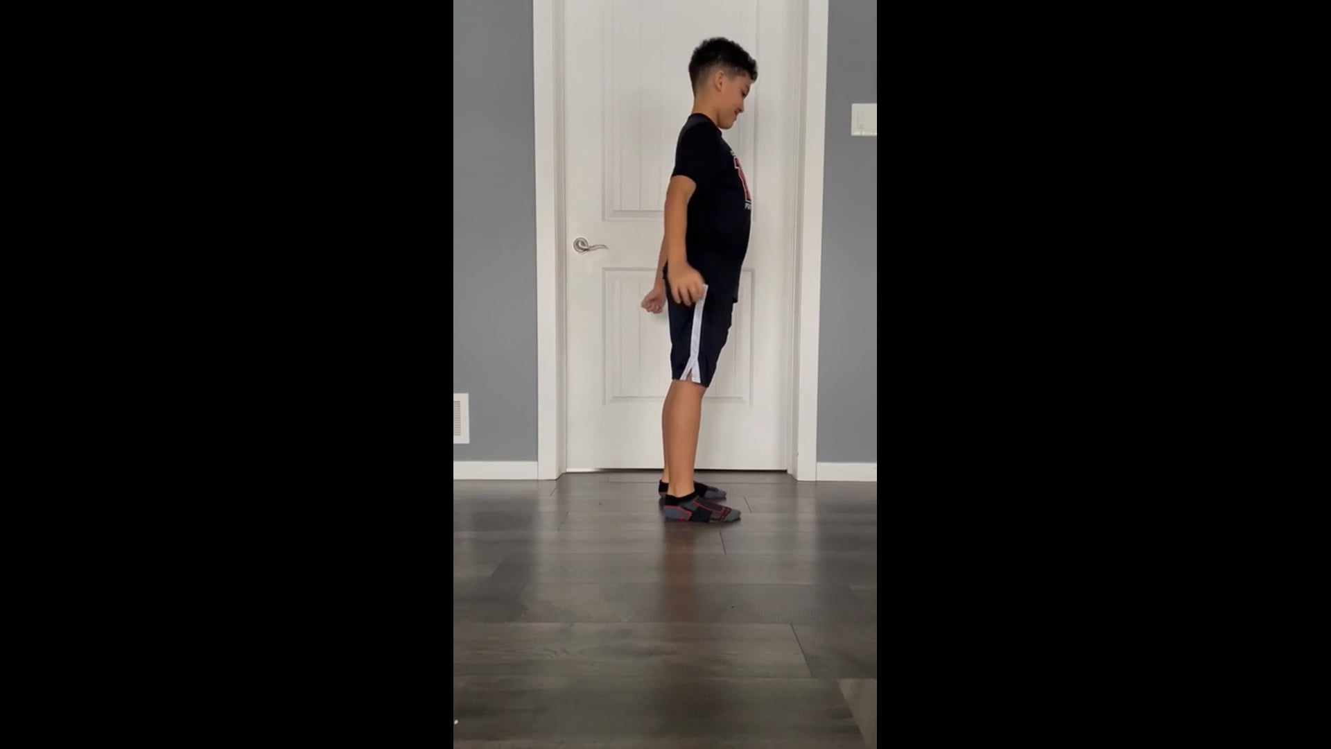 Watch kamden wint's Vertical Jump: 16.78 inches