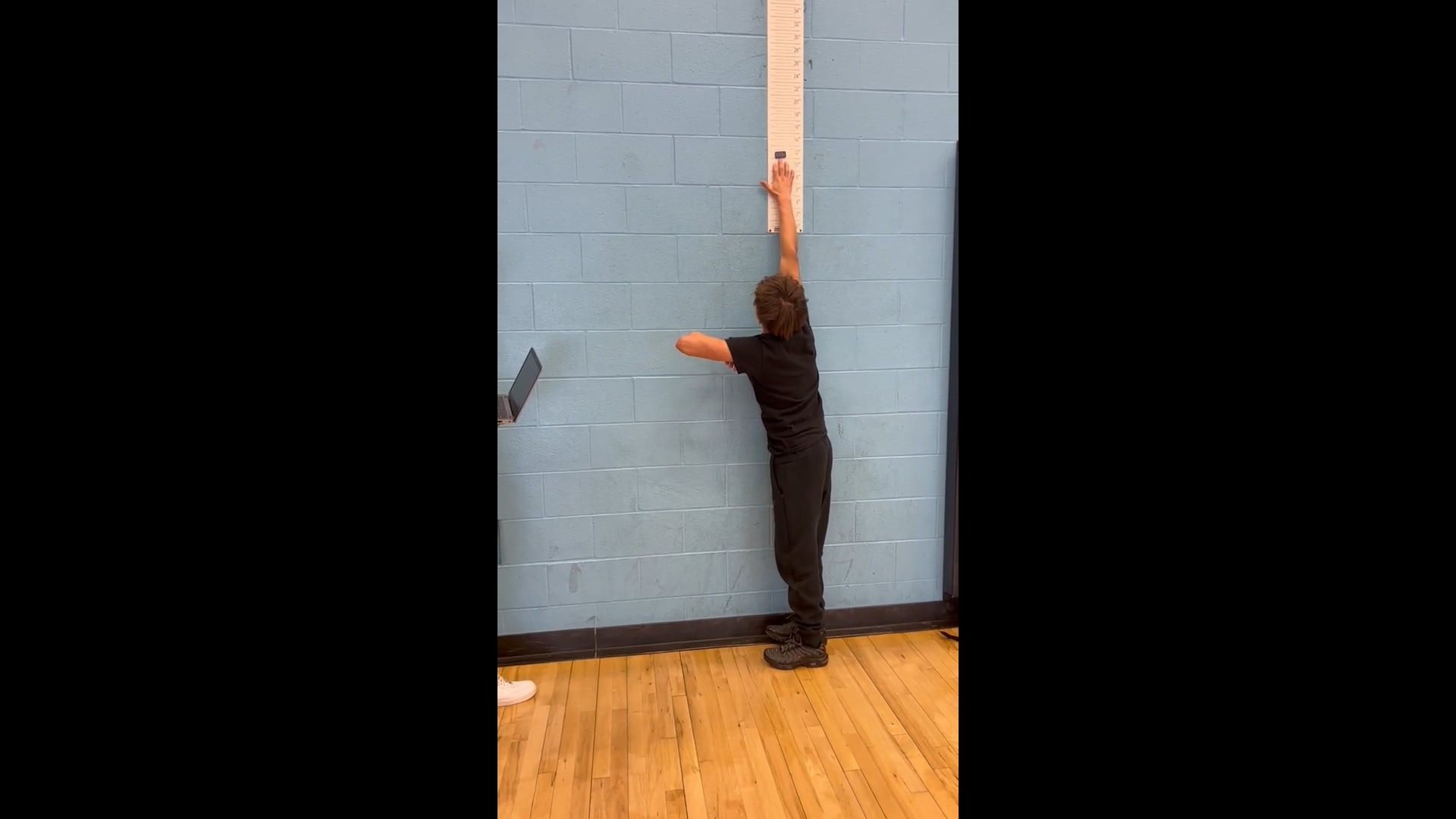 Watch jayden celis's Vertical Jump: 24.59 inches