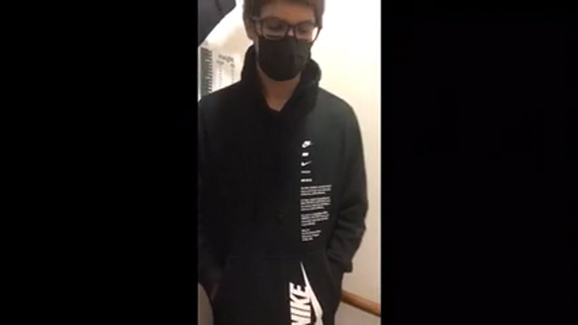 Watch dabiye wallace's Height: 73.25 inches