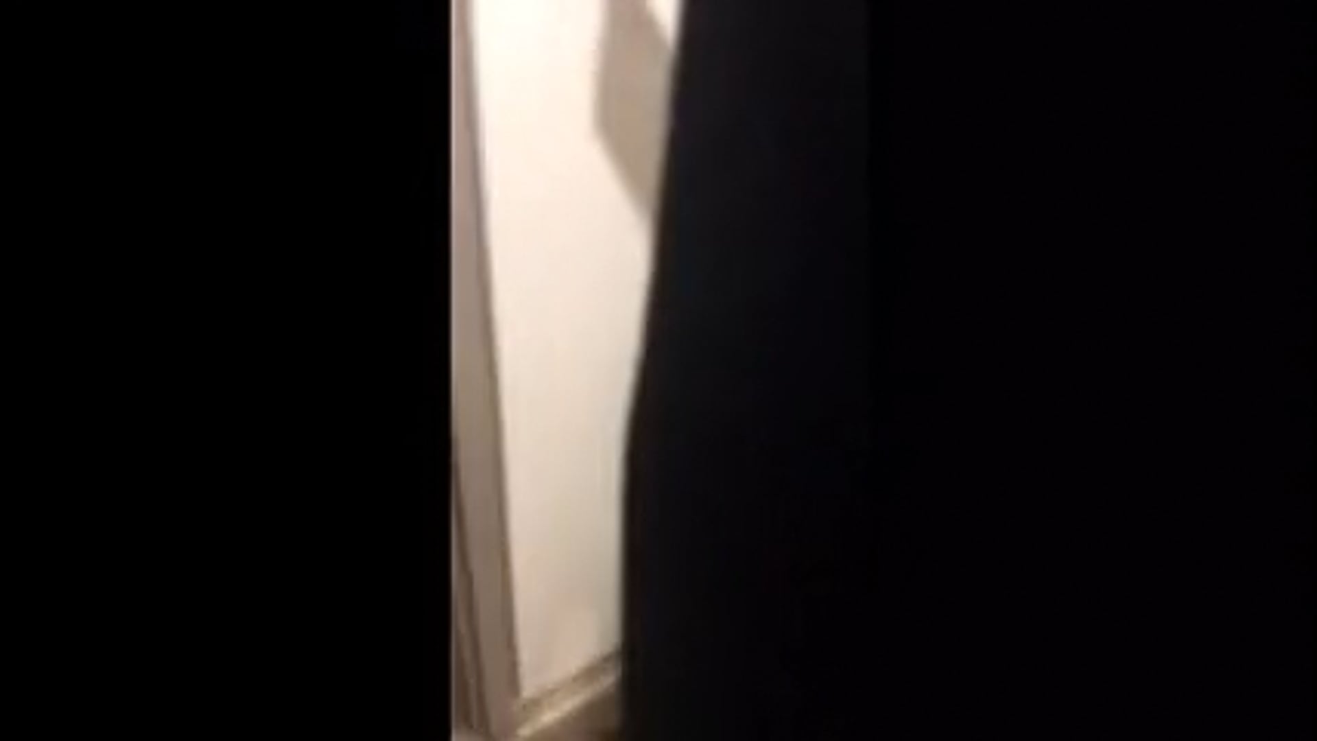 Watch dabiye wallace's Weight: 171.8 pounds