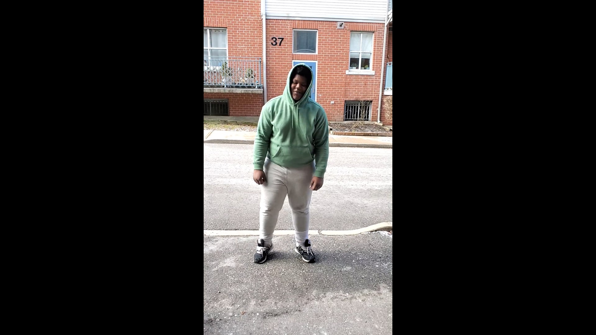 Watch rahim simms's Vertical Jump: 14.02 inches