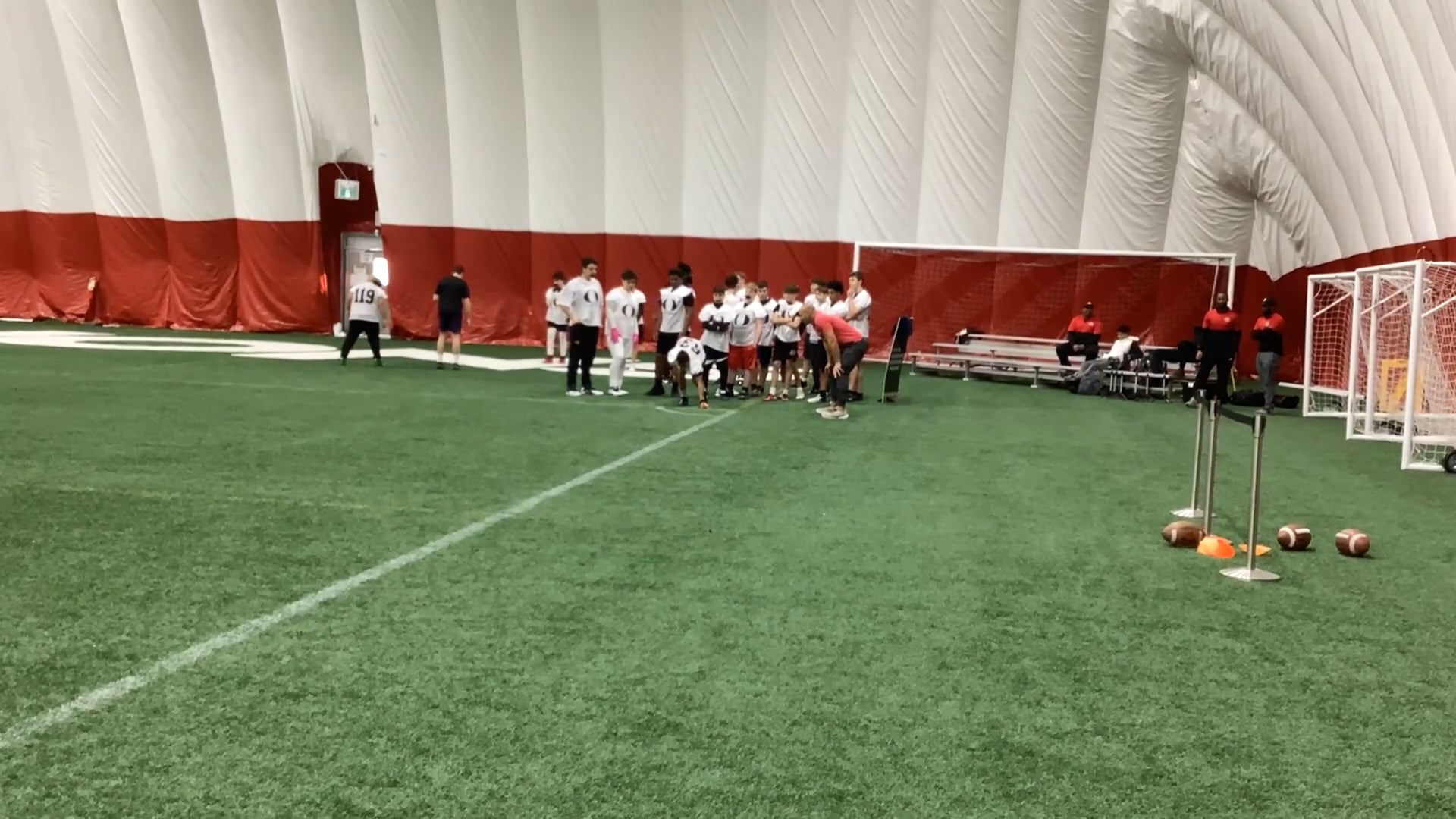 Watch adoni marshall's 40 Yard Dash: 6.6 seconds