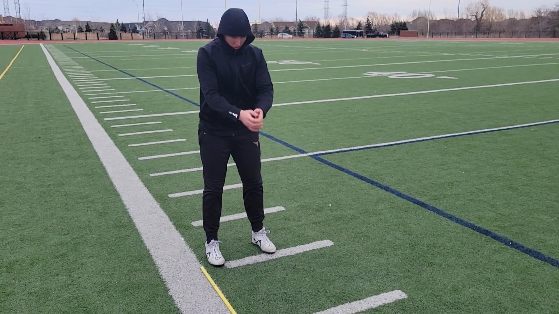 Watch braydon  thompson's Broad Jump: 92 inches