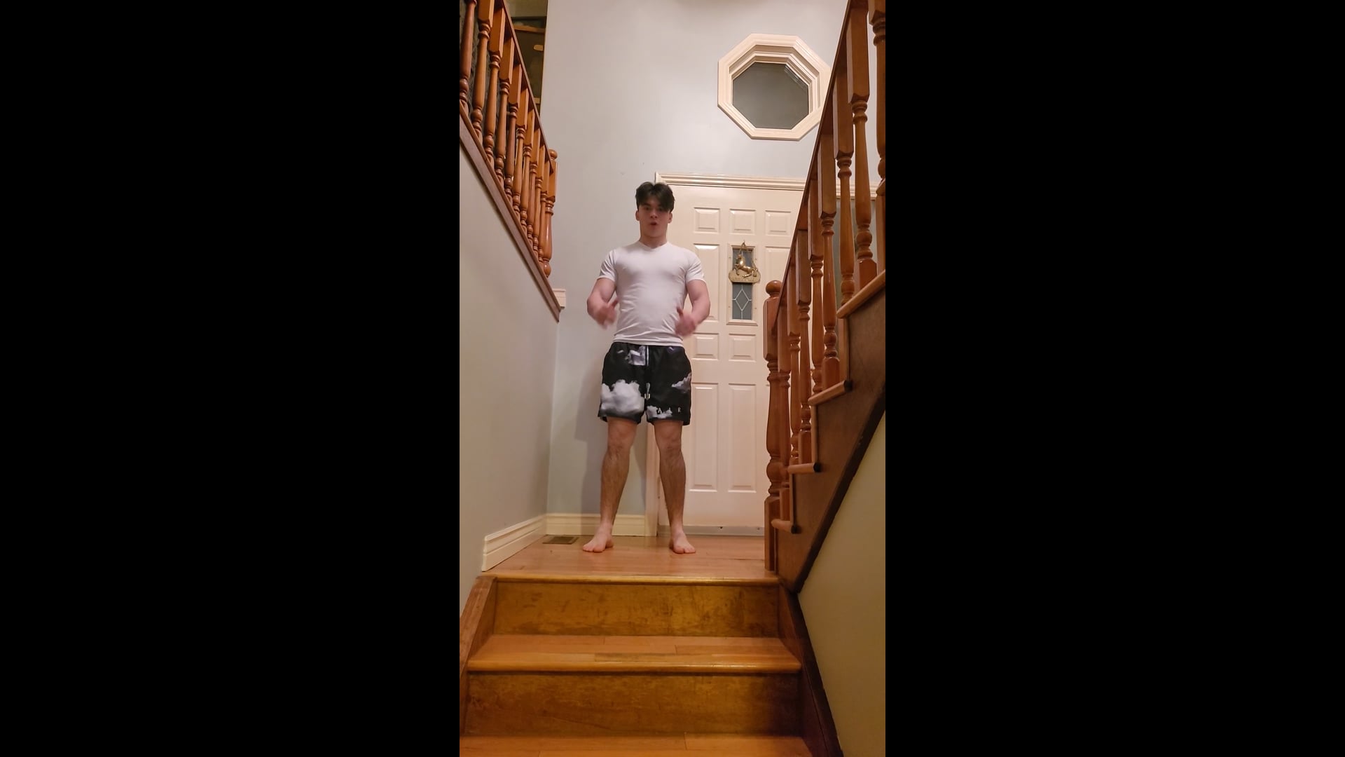 Watch eric mountenay's Vertical Jump: 25.86 inches