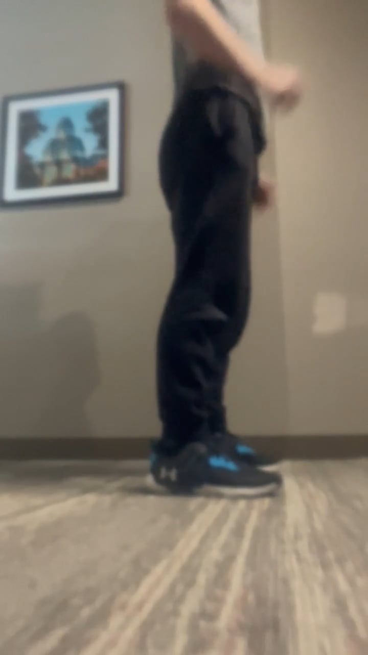 Watch andrew jarvis's Vertical Jump: 25.32 inches