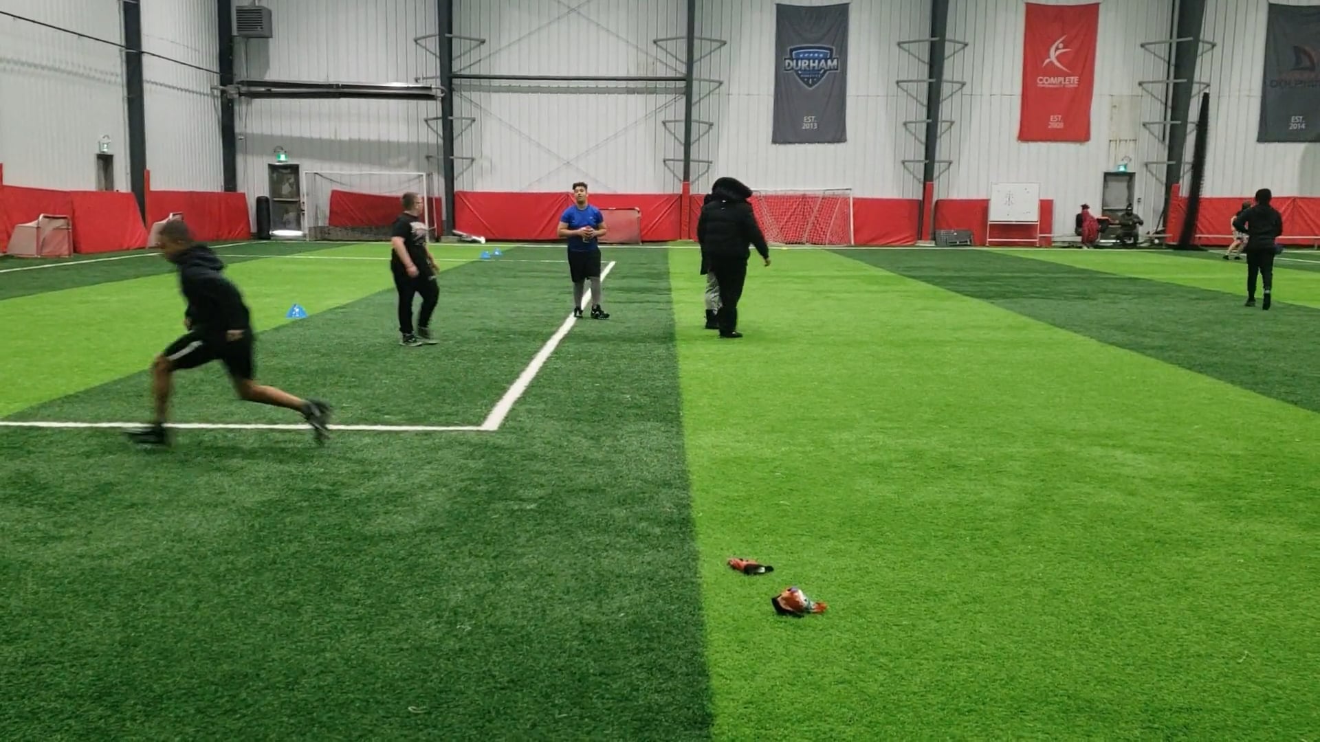 Watch adoni marshall's 5-10-5 Agility: 5.82 seconds