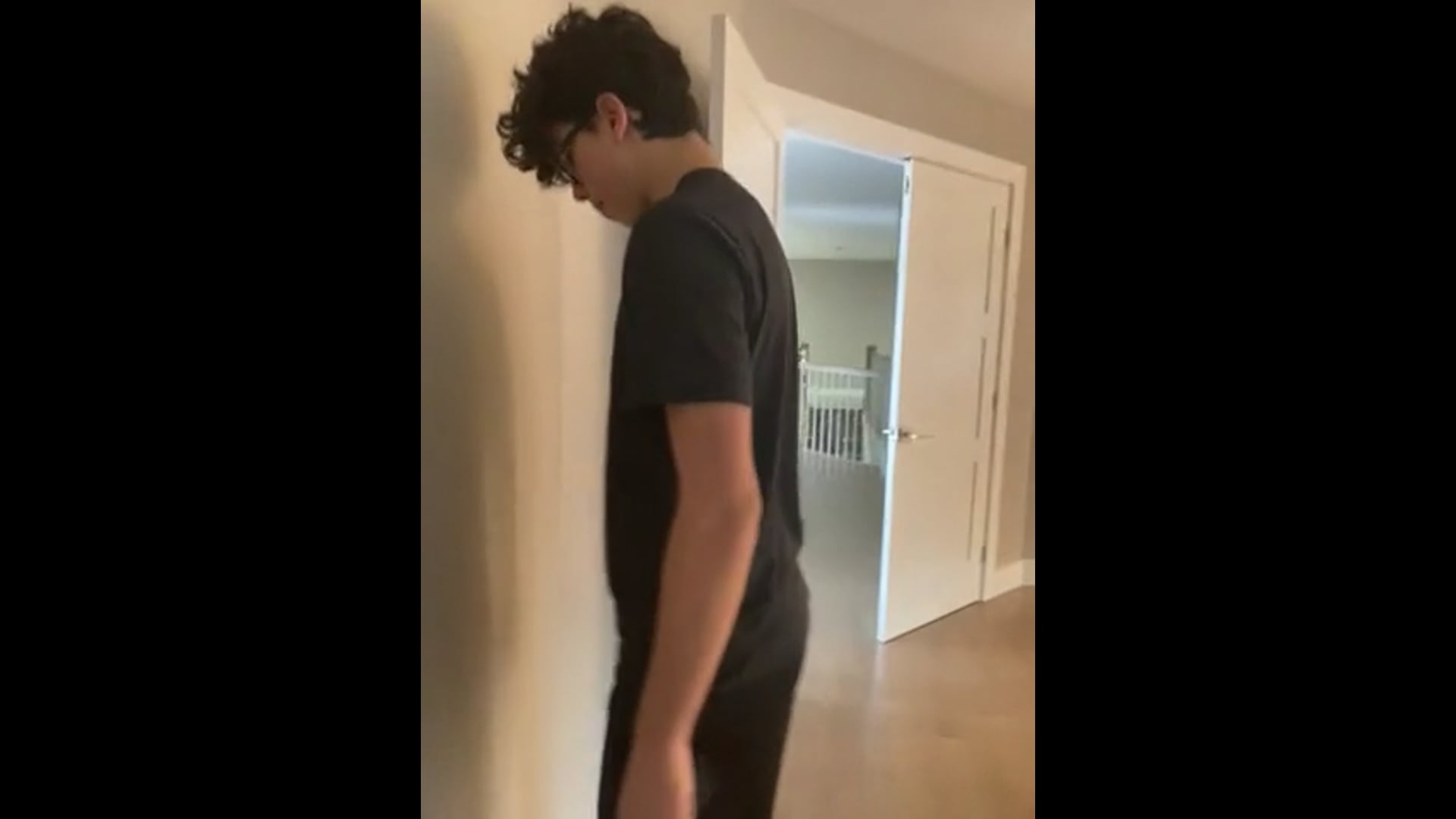 Watch PurpleShift athlete's Weight: 161.4 pounds