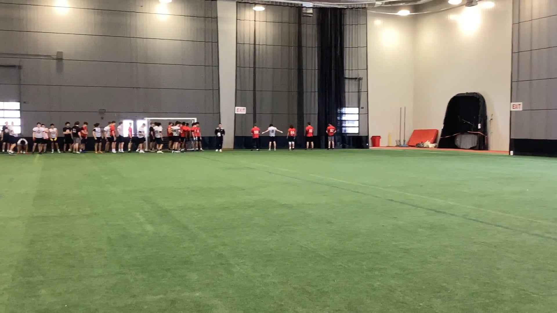 Watch andrew jarvis's 40 Yard Dash: 5.11 seconds
