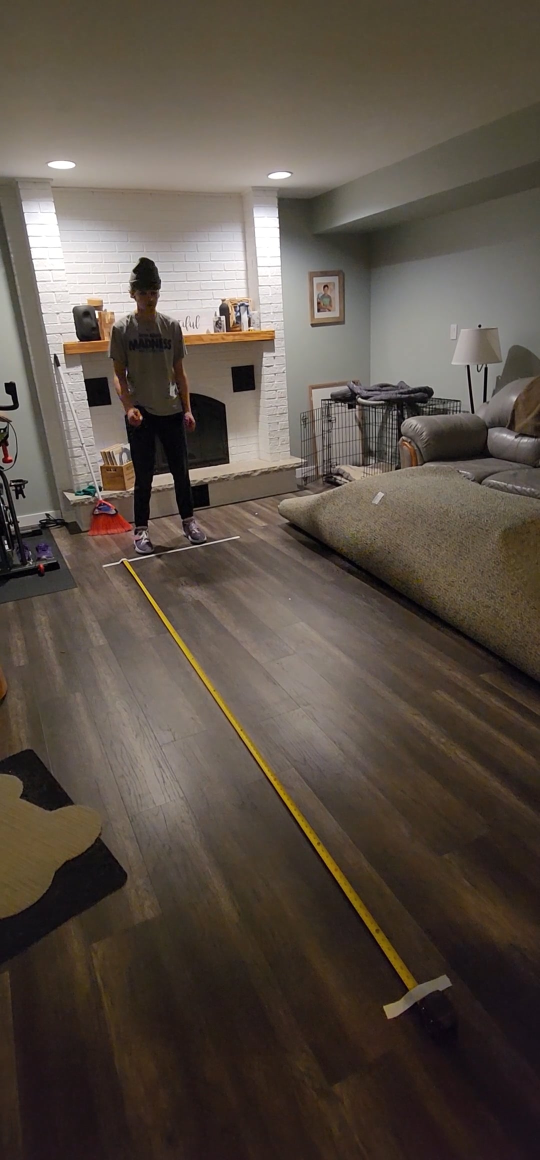 Watch dayne  meyer's Broad Jump: 100.7 inches