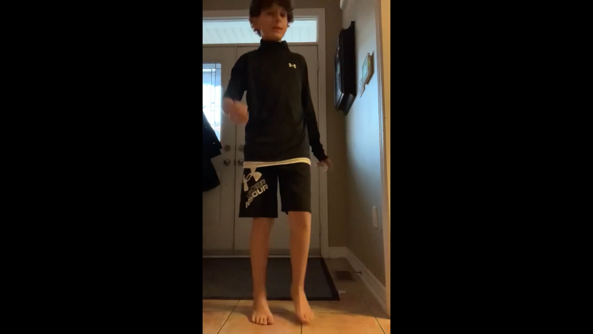 Watch carson mackinnon's Vertical Jump: 15.21 inches