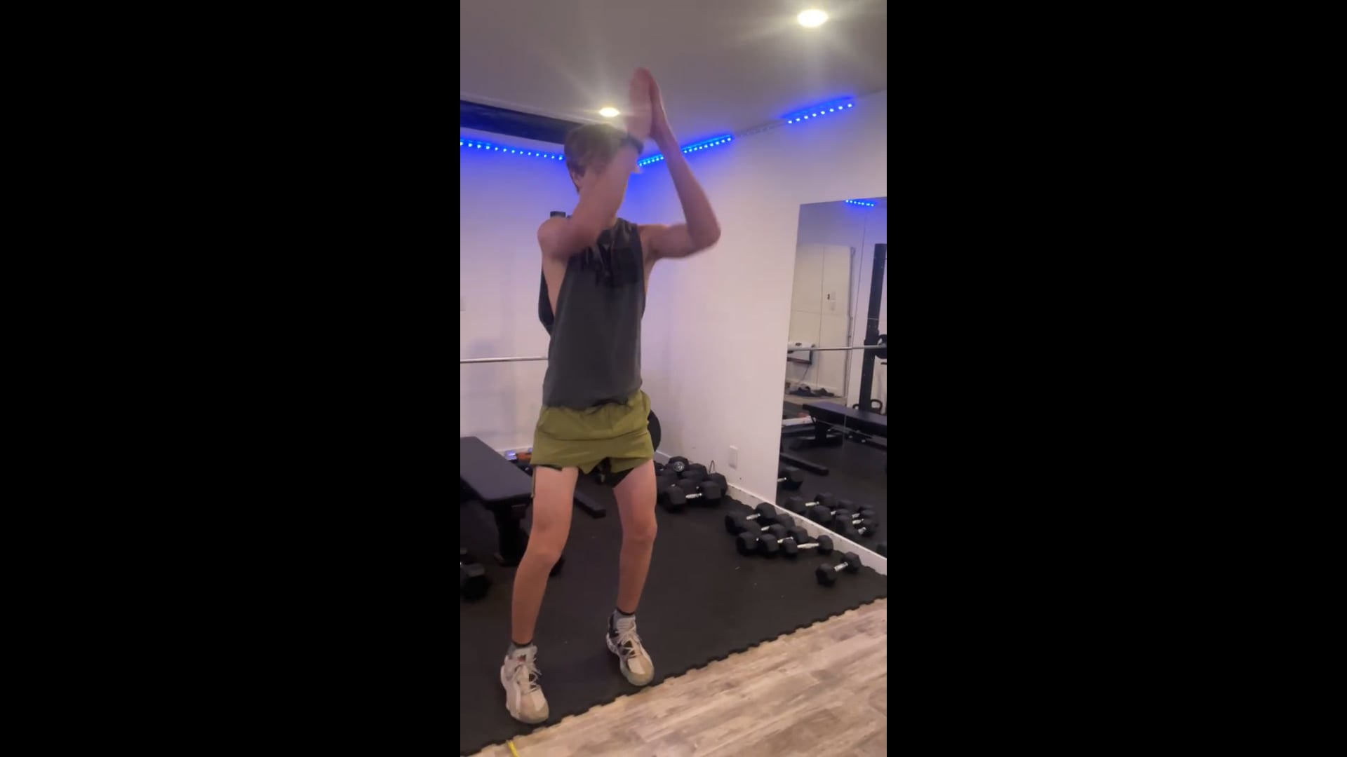 Watch mitchell binkley's Broad Jump: 93.6 inches