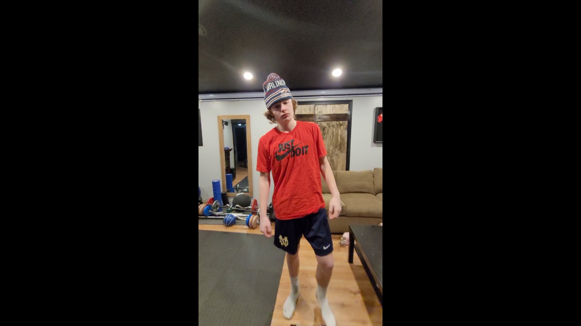 Watch cole scott's Weight: 160.2 pounds