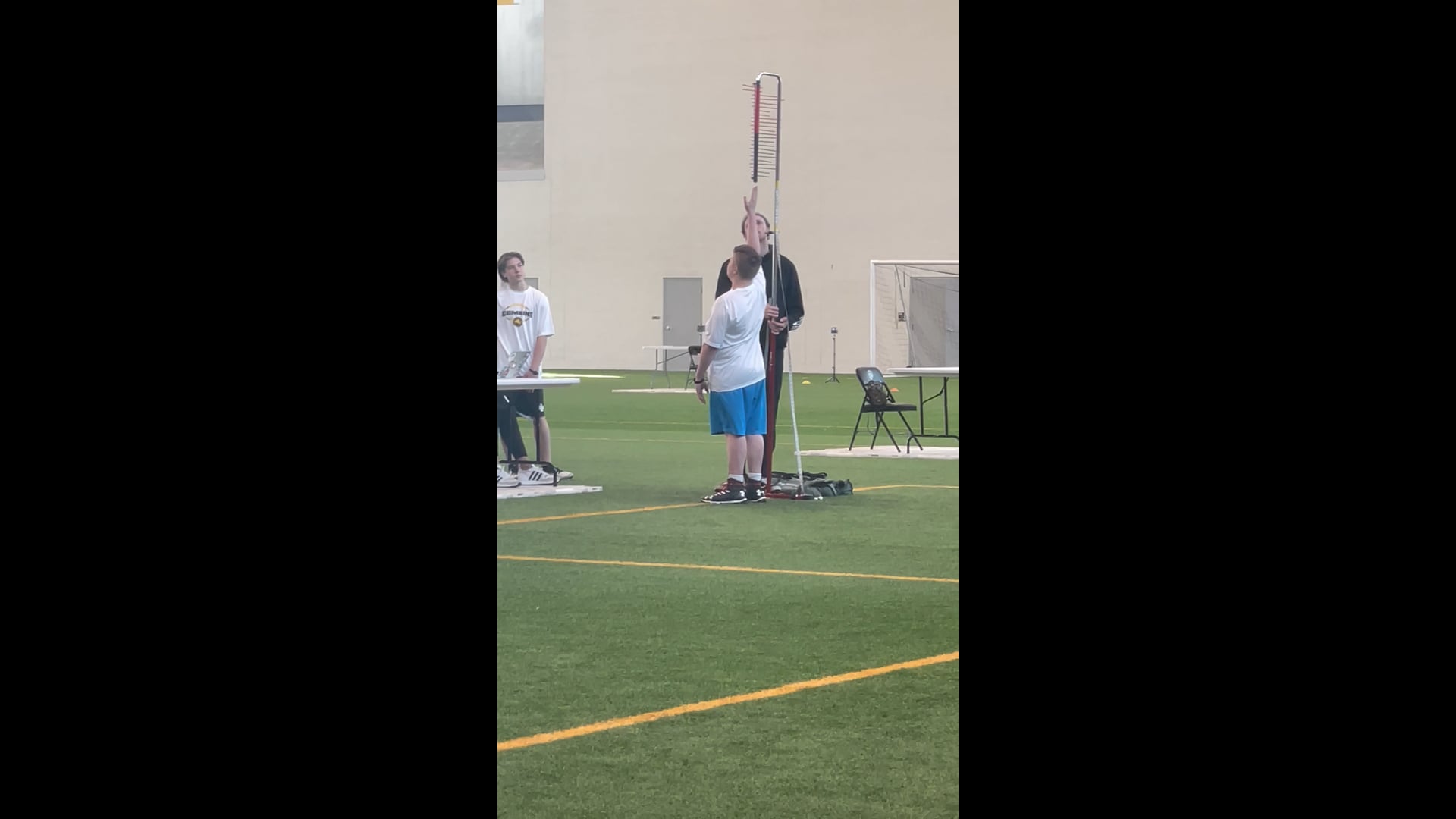Watch payton brant's Vertical Jump: 10.92 inches