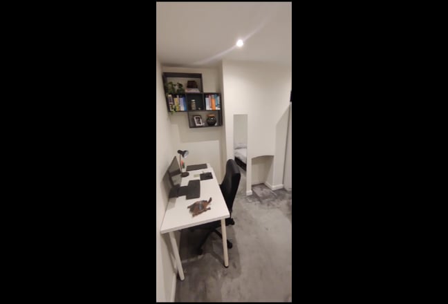 Double Room for rent in a sociable houseshare Main Photo