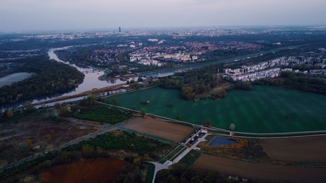 River, City, Water. Free Stock Video - Pixabay
