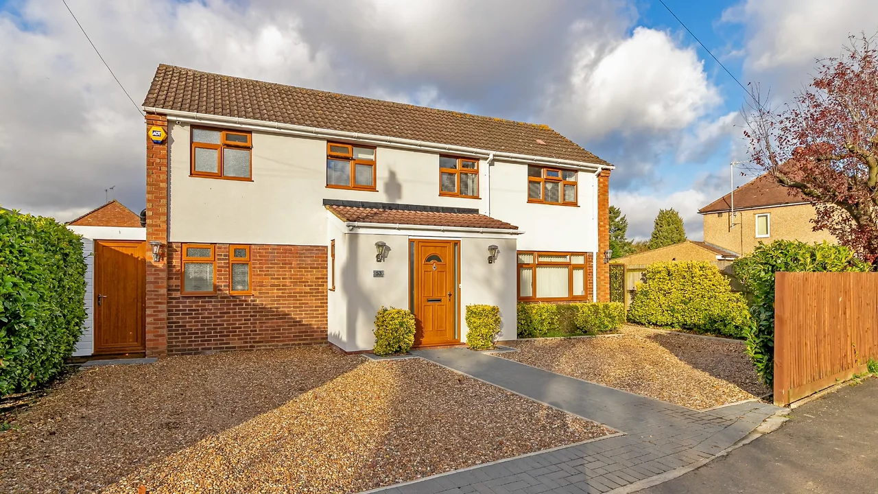 Whitehorse Lane, London Colney, St Albans on Vimeo