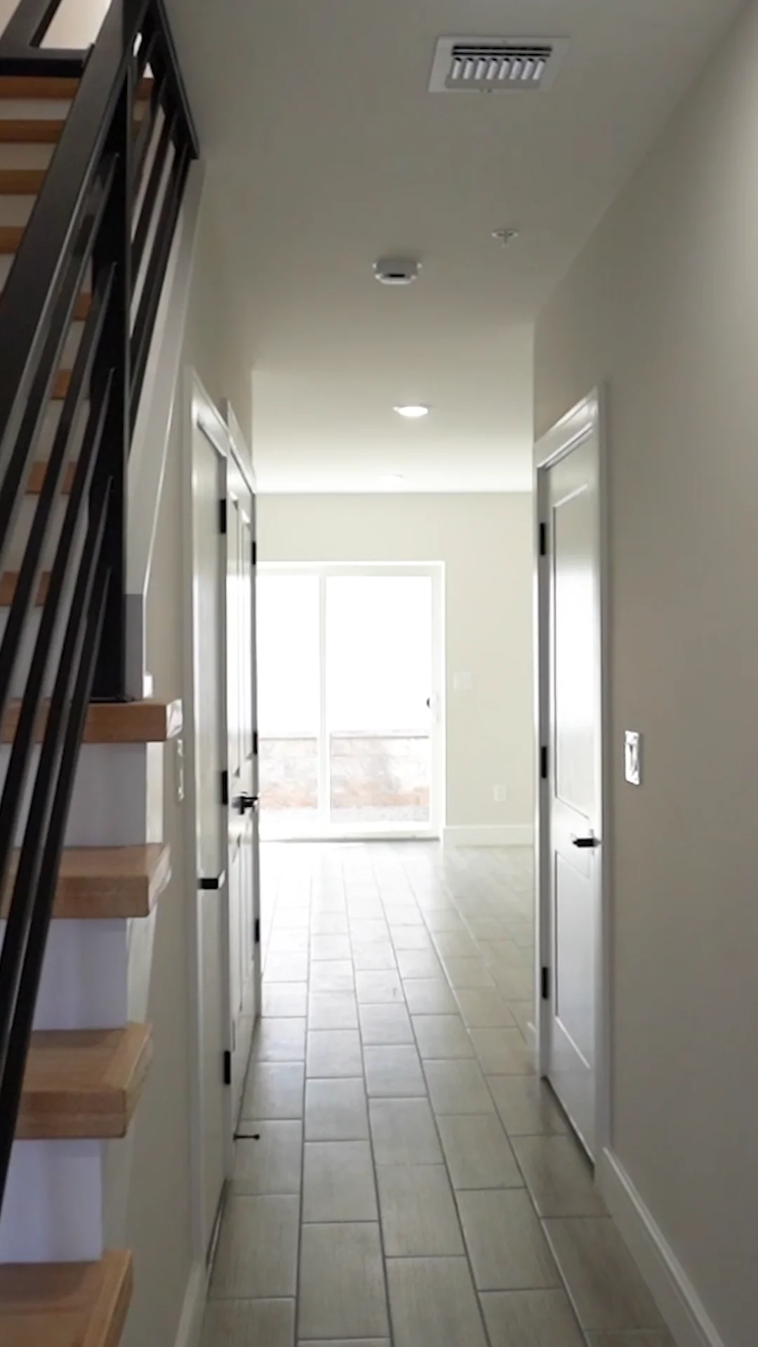 201 Spooner Center Unit IG Version on Vimeo