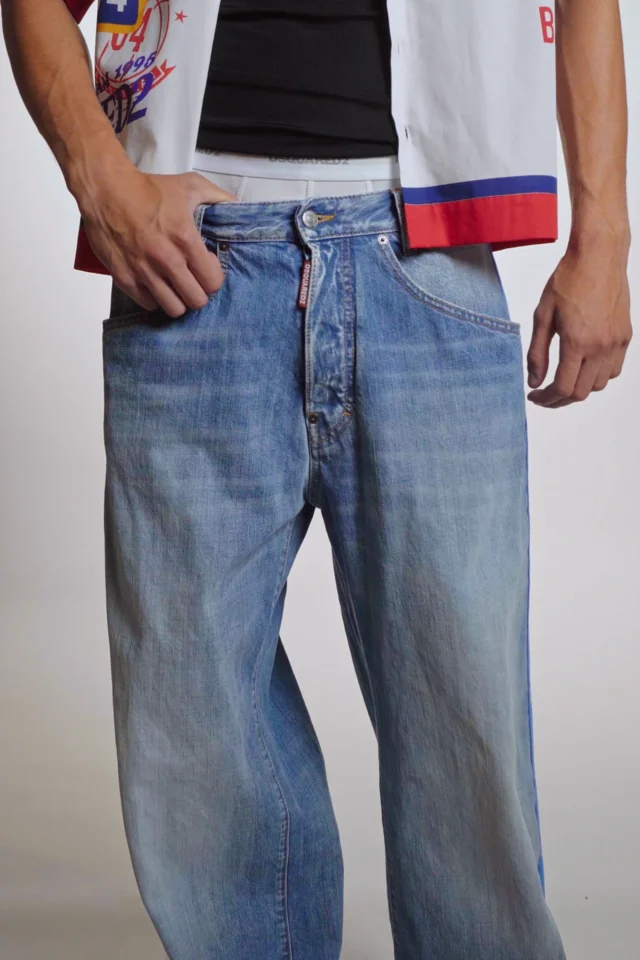 DSQUARED2: Jeans para hombre, Denim  Jeans Dsquared2 S71LB1323S30309 en  línea en