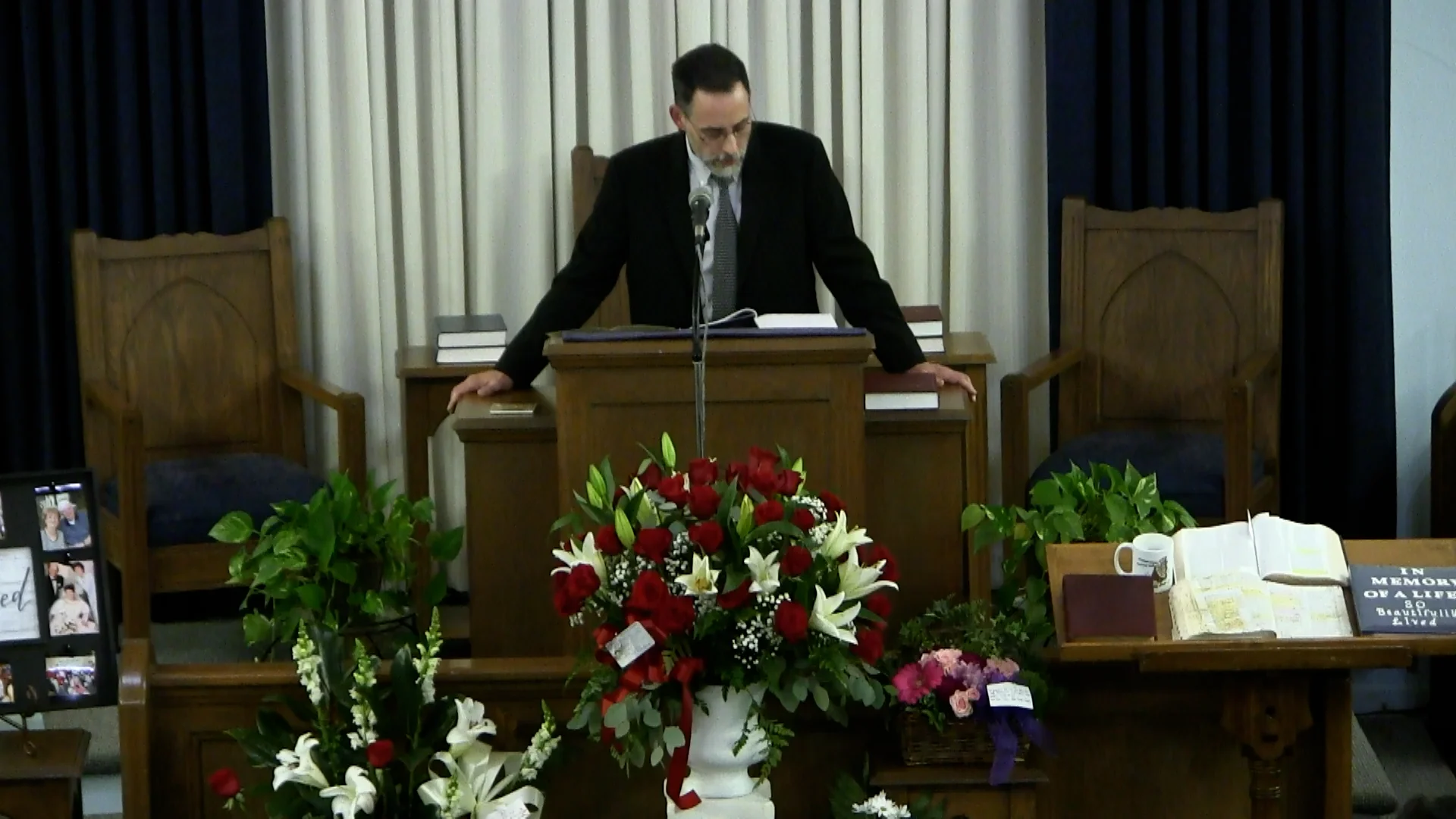 Funeral Service for Tom Warnock on Vimeo