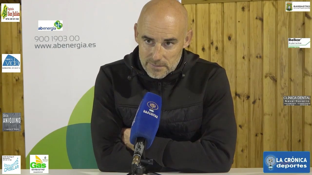 DANI MARTÍNEZ (Entrenador Barbastro) UD Barbastro 1-0 CD Calahorra / Jor. 13 - Segunda Rfef